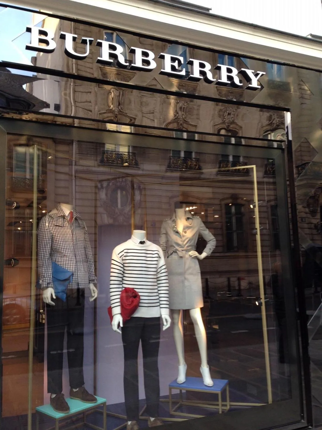 Shopping Area in HOTEL ALISON