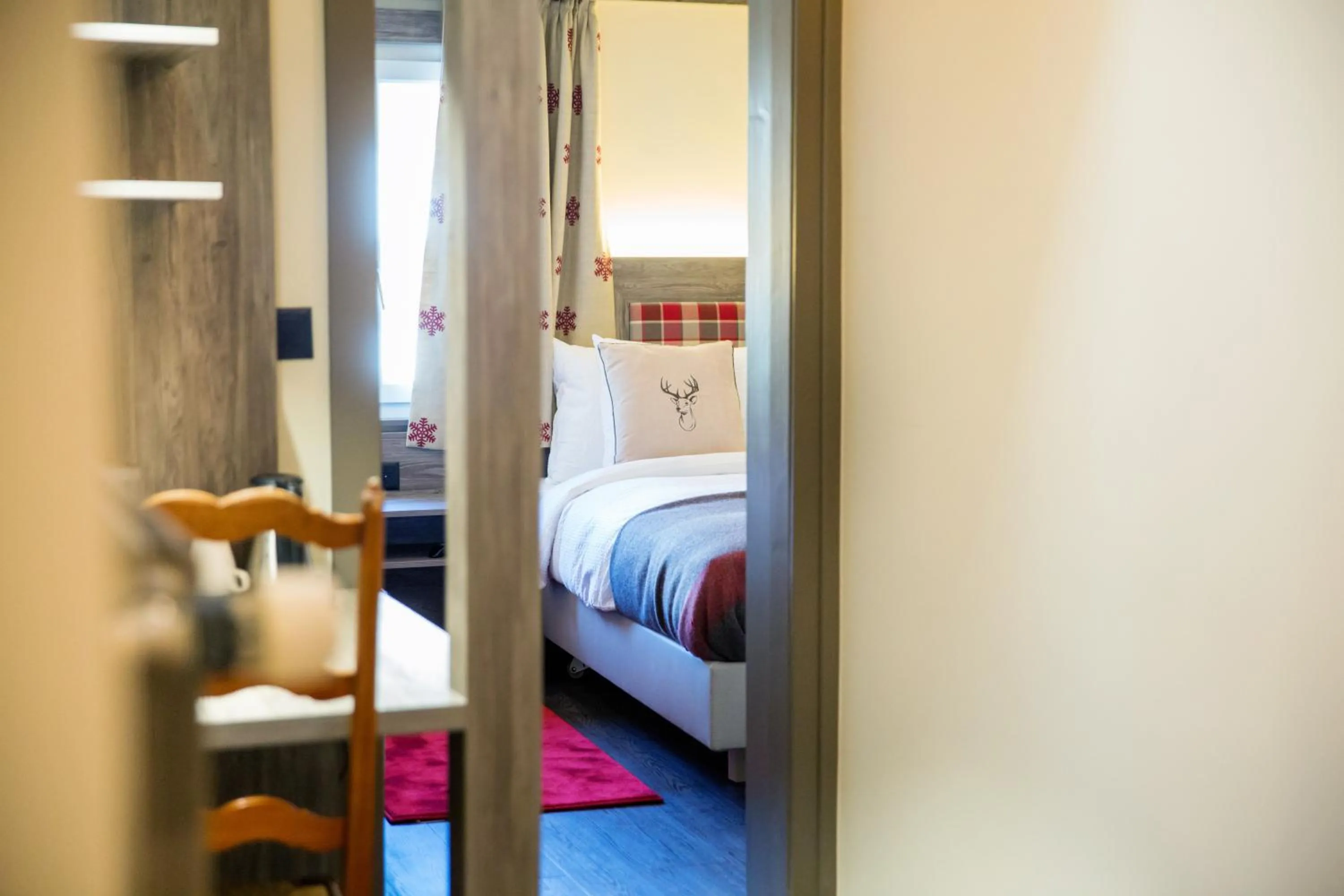 Decorative detail, Bed in Hotel Bristol Verbier