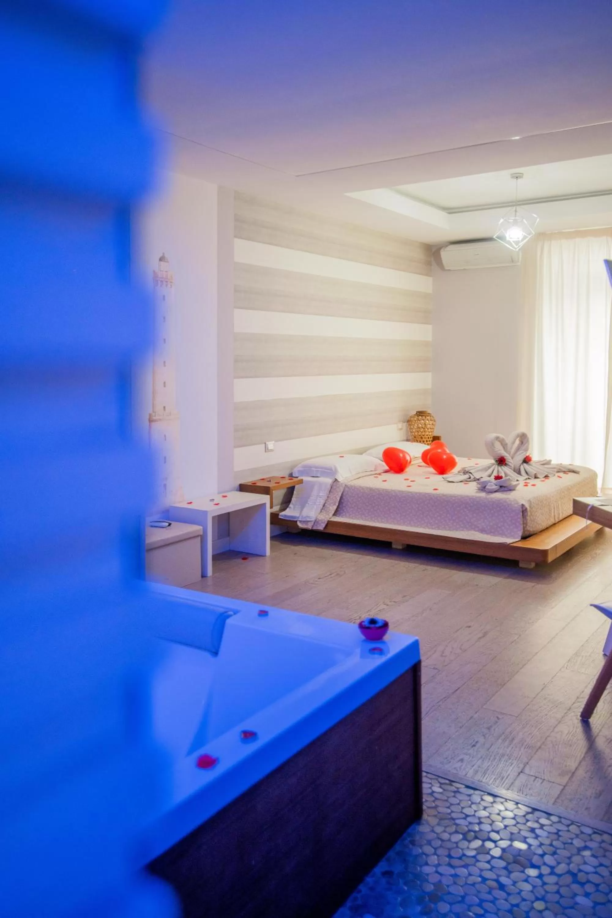 Hot Tub, Bed in Le suite del nostromo