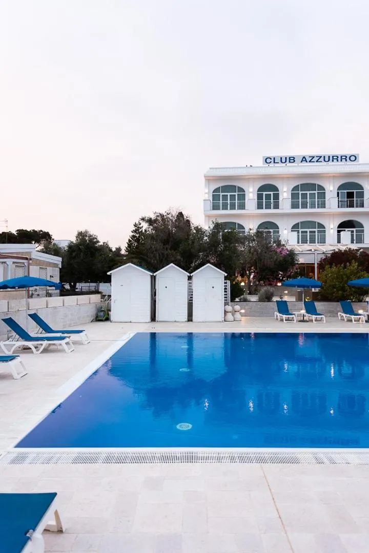 Swimming pool in Club Azzurro Hotel & Resort