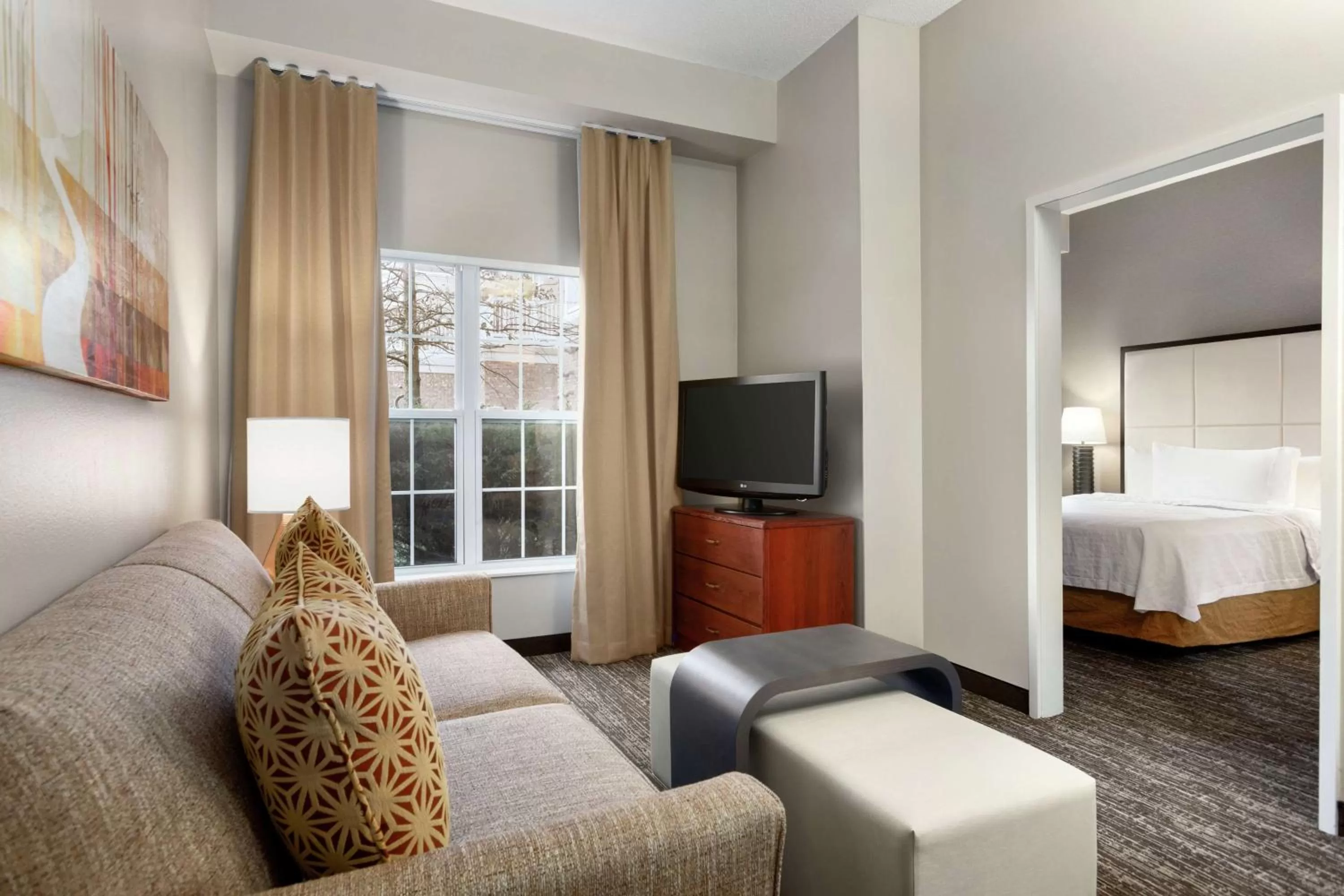 Bedroom, Bed in Homewood Suites by Hilton Columbus-Dublin