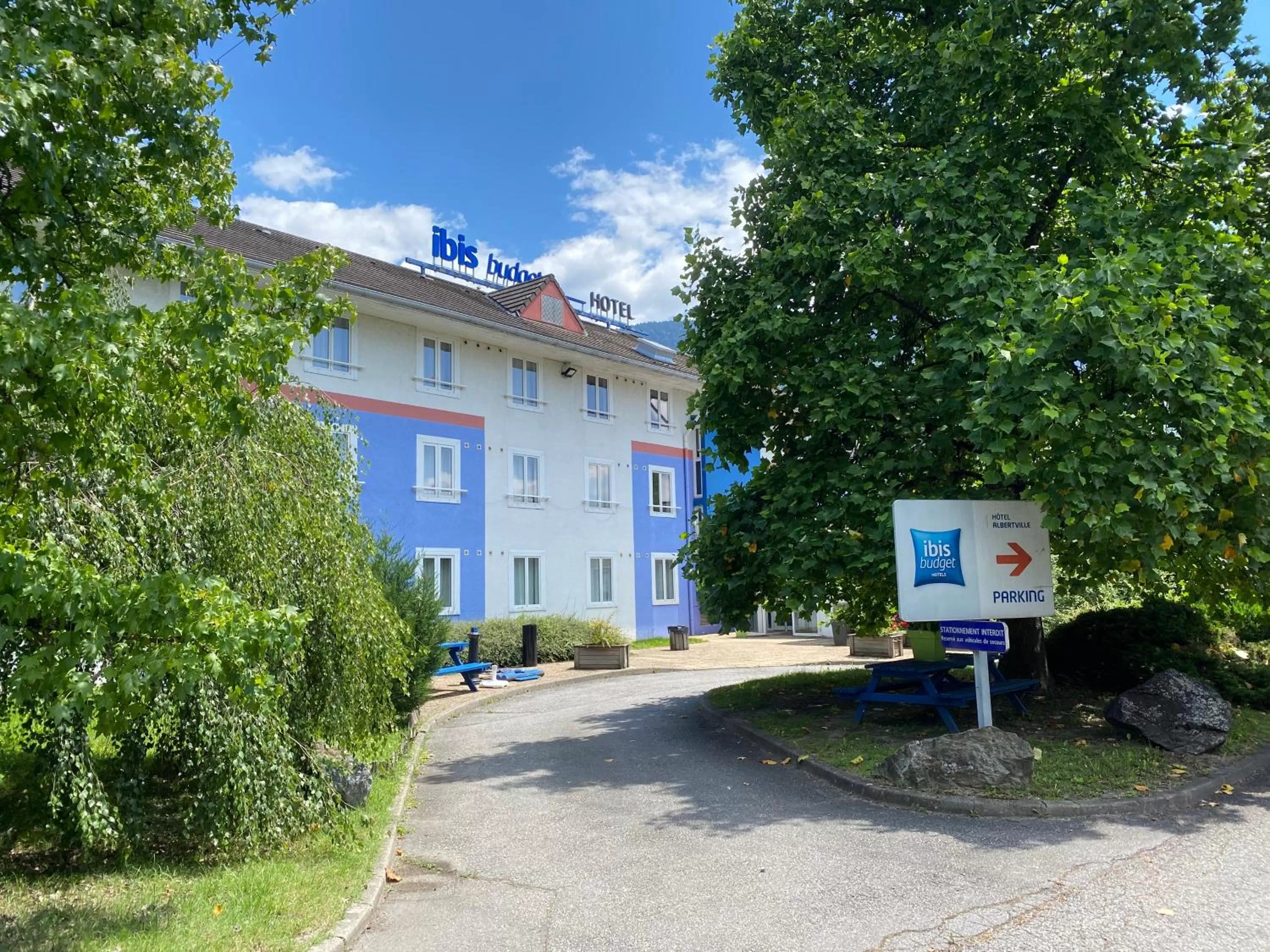 Facade/entrance in ibis budget Albertville