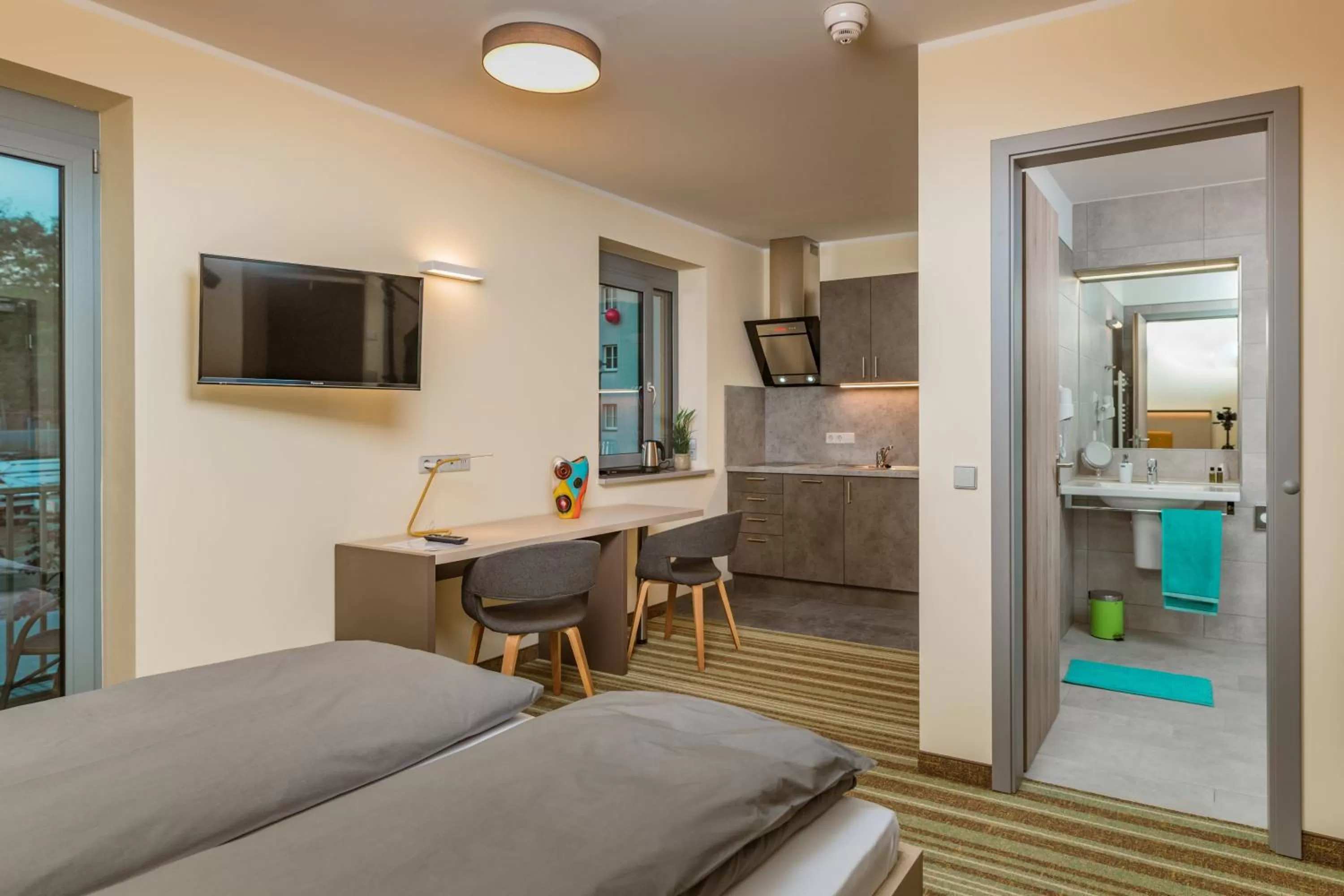 TV/Entertainment Center in ELLY Hostel