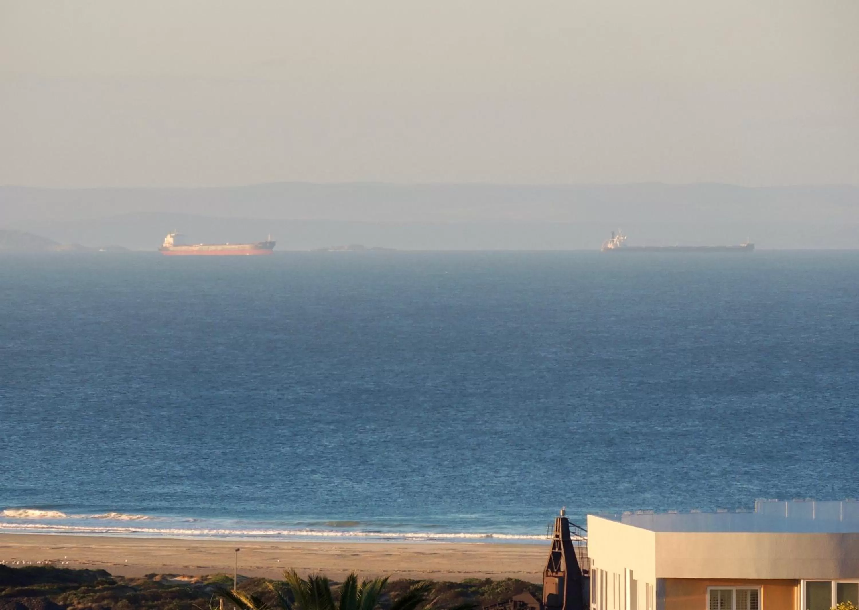 Beach in La Mer Guesthouse