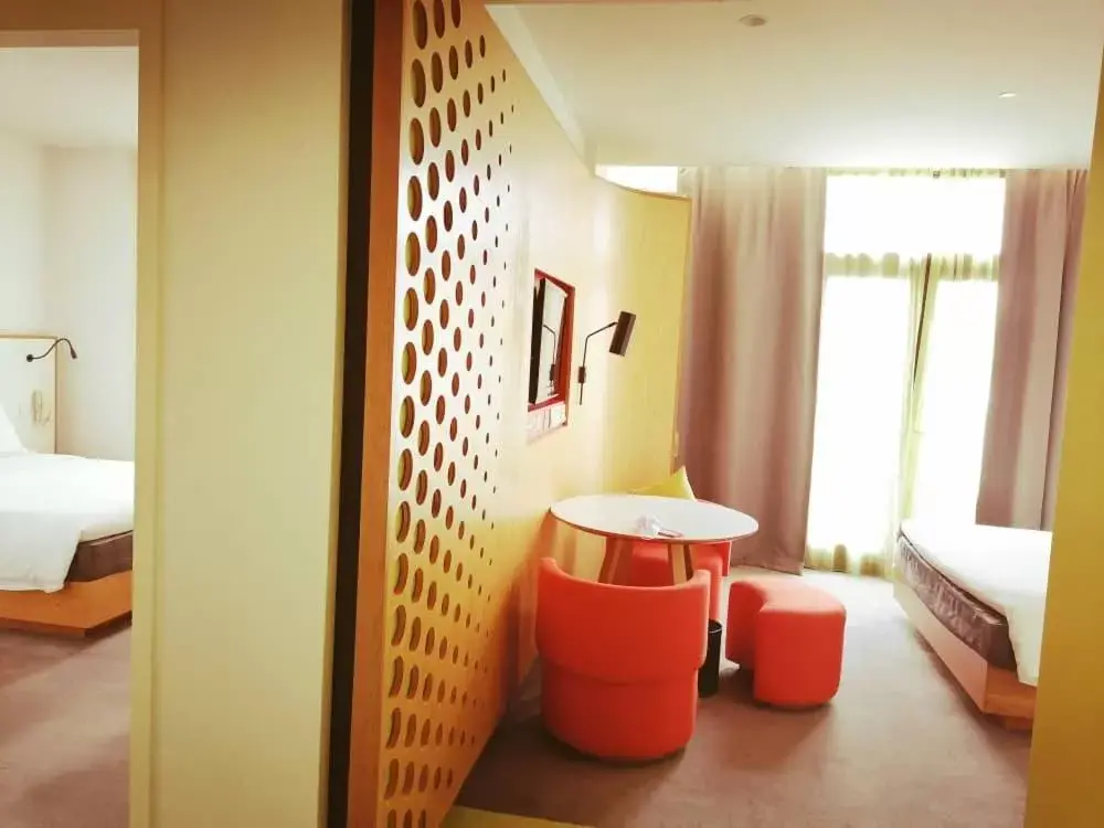 2 Bedroom Deluxe Unit in MU Hotel 2 Bedroom Deluxe Unit in MU Hotel