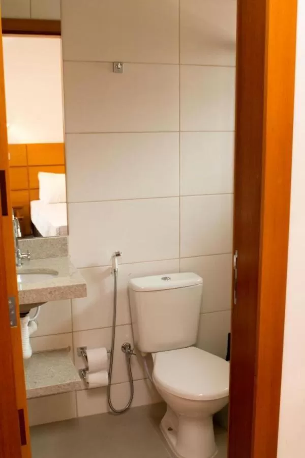 Bathroom in Pousada Ilha Vitoria