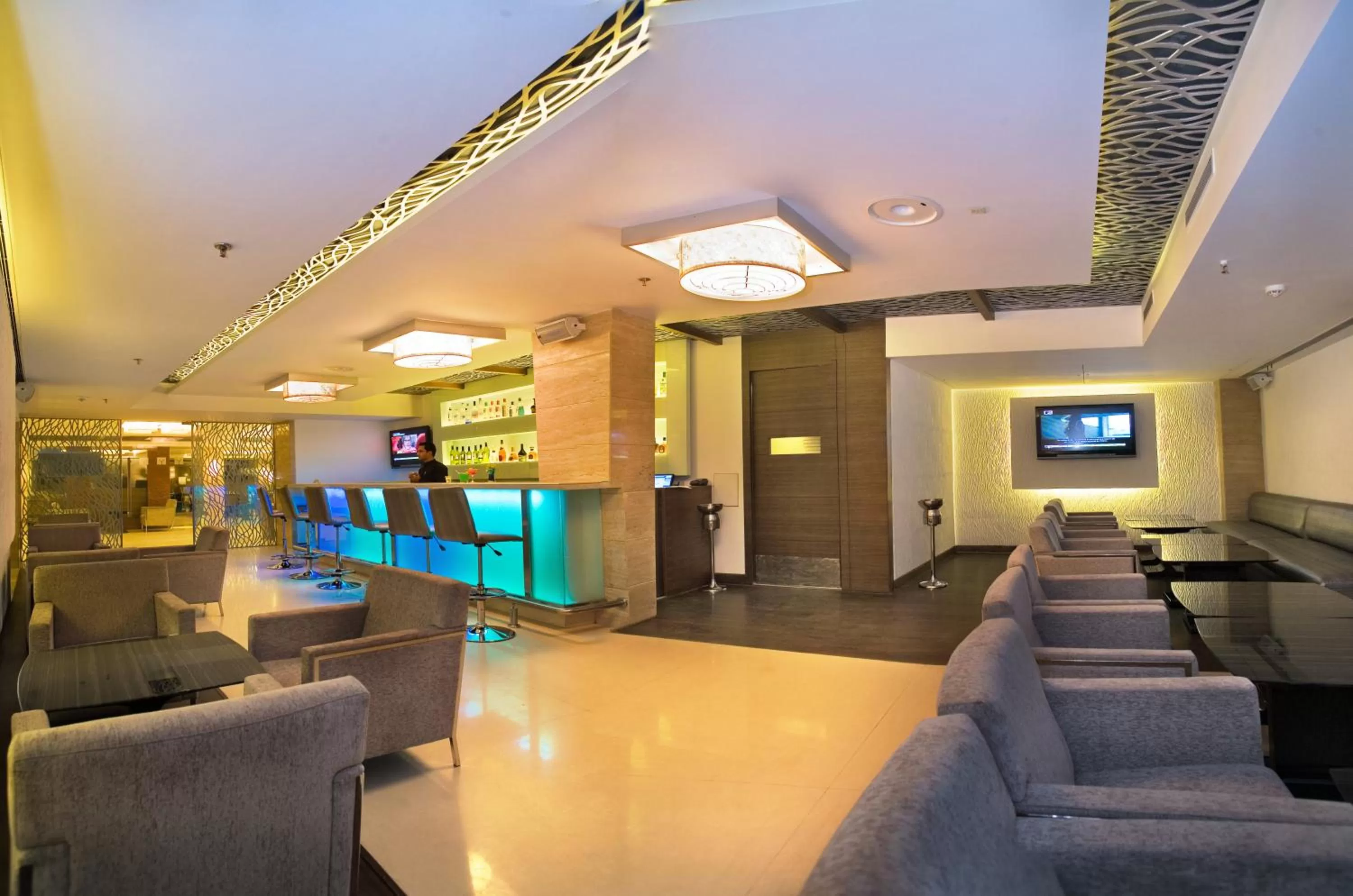 Lounge or bar in The Sonnet Kolkata
