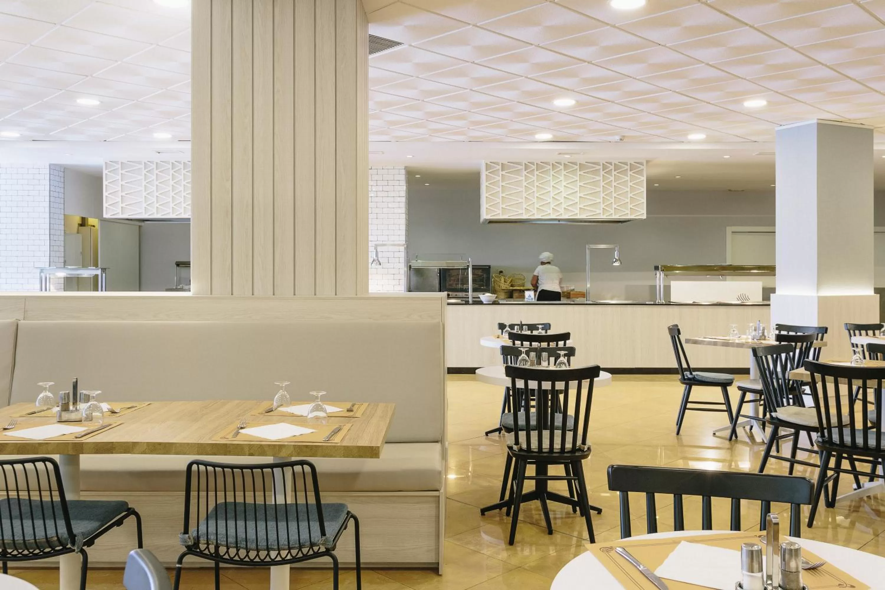 Restaurant/places to eat in ILUNION Palmanova Mallorca