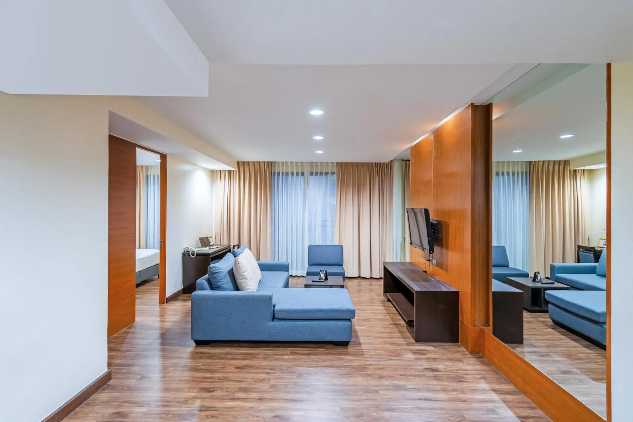 Living room in Amanta Hotel & Residence Ratchada