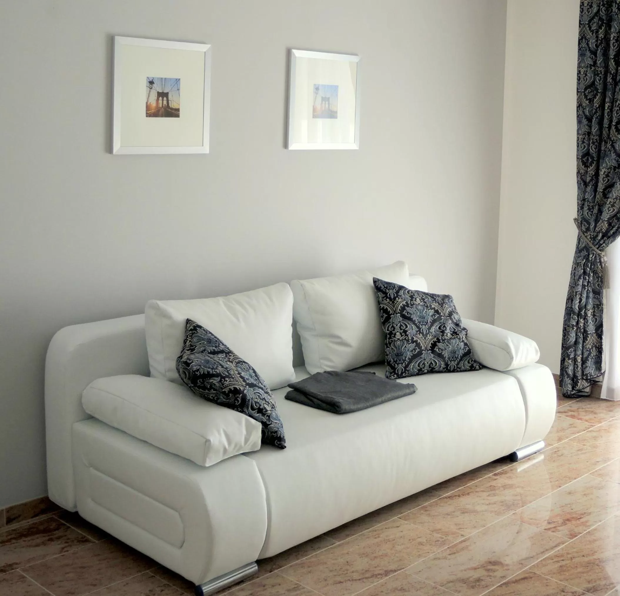 Seating Area in Merkel Villa Apartamente