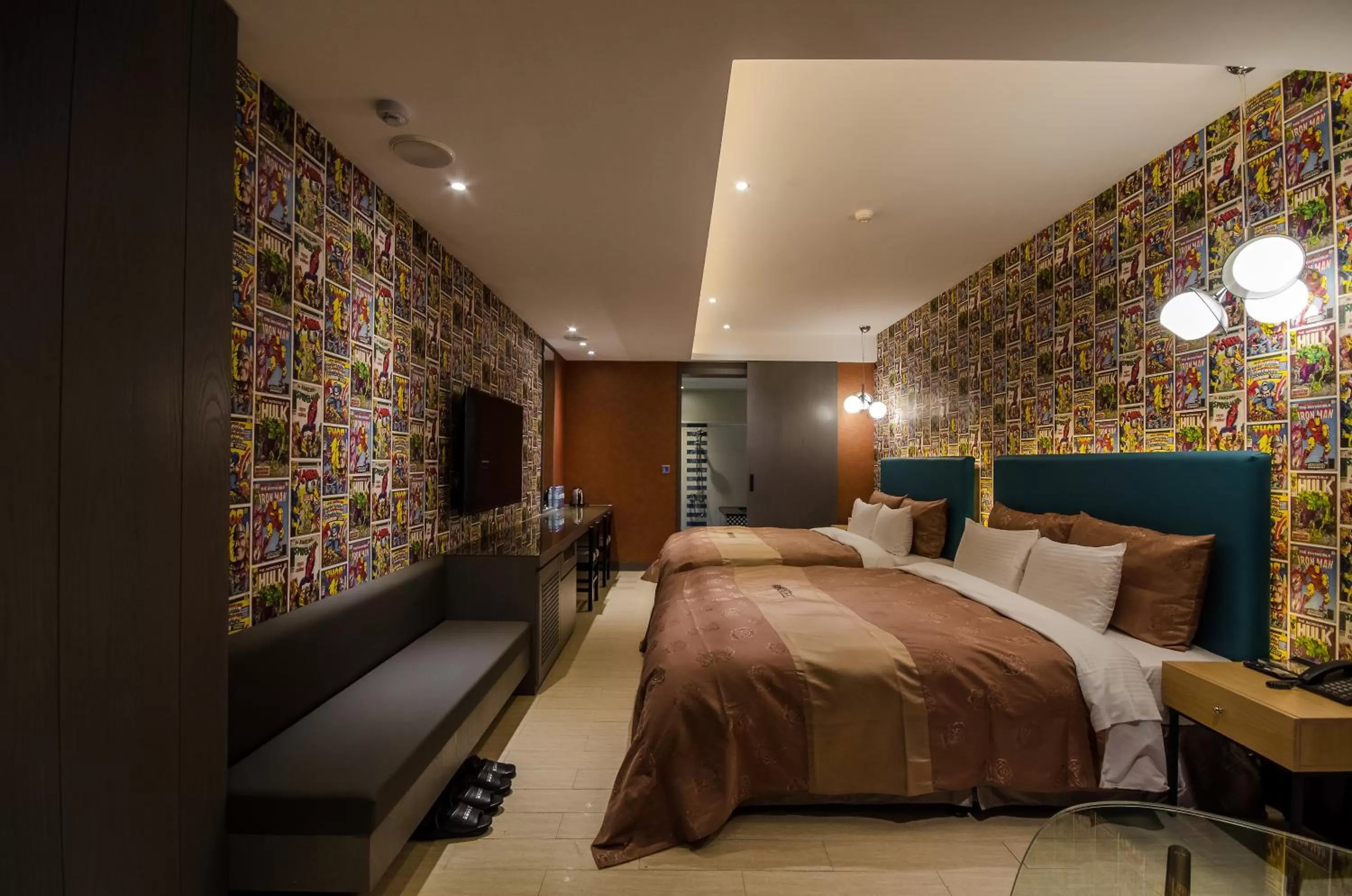 Photo of the whole room, Bed in Hola Motel