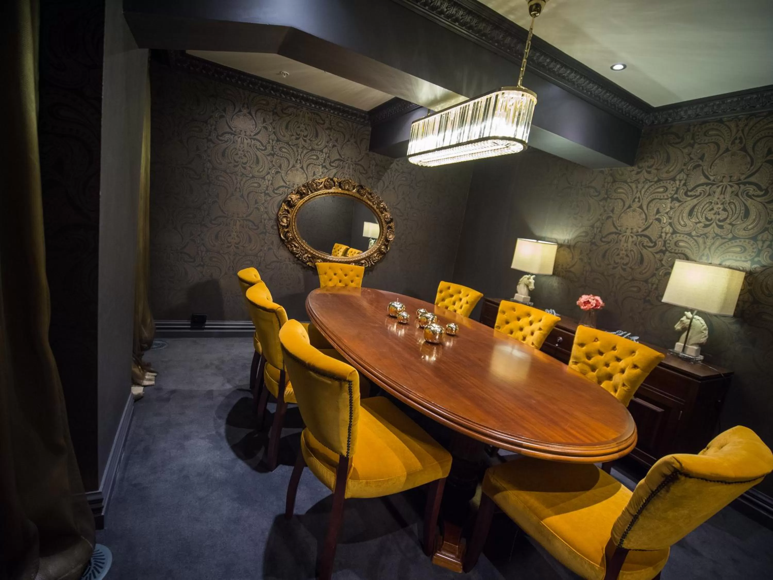 Restaurant/places to eat in Distinction Dunedin Hotel