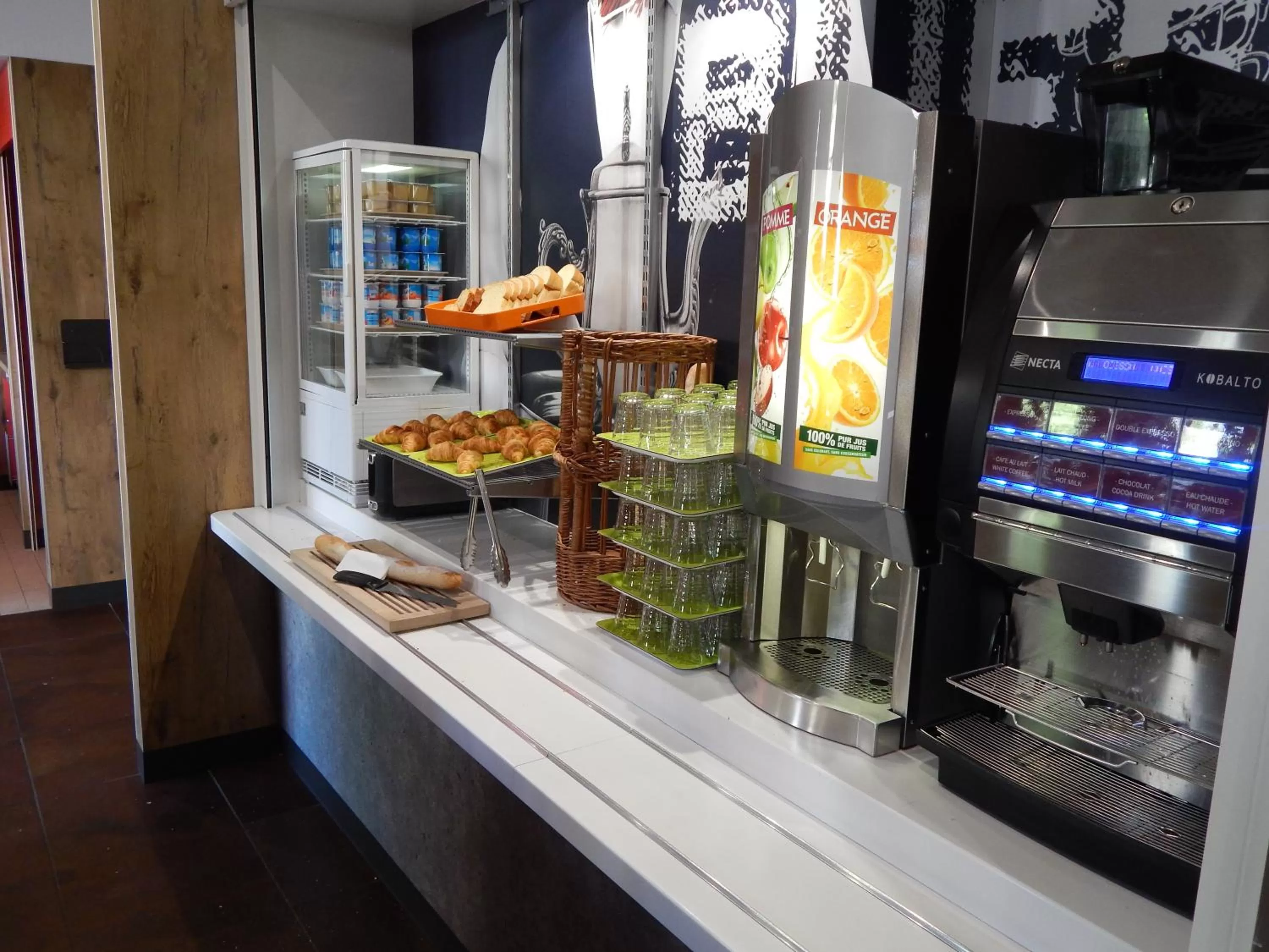 Buffet breakfast in ibis budget Limoges Centre Gare