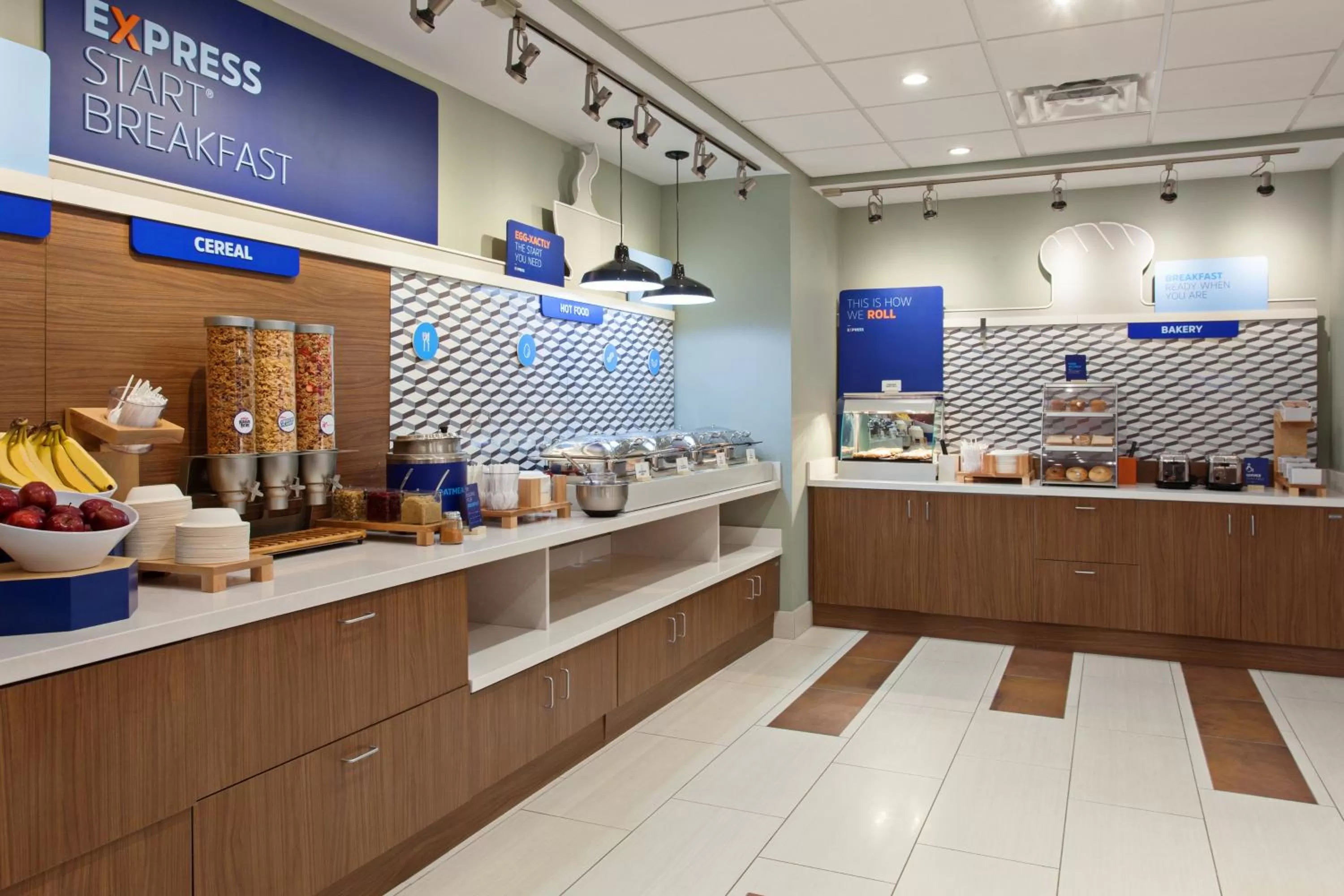 Breakfast in Holiday Inn Express & Suites San Antonio North-Windcrest by IHG