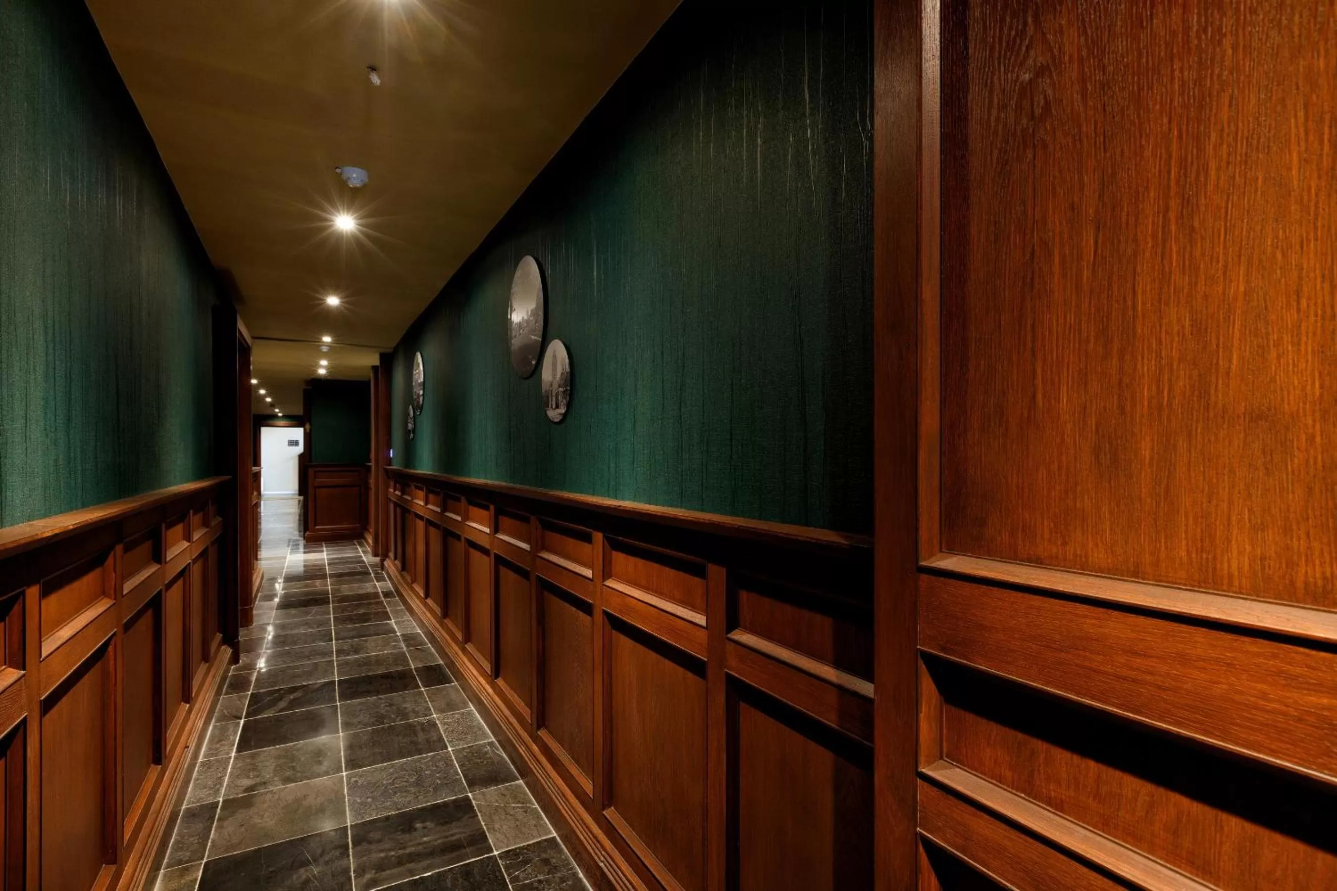 Property building in Hotel Karsten