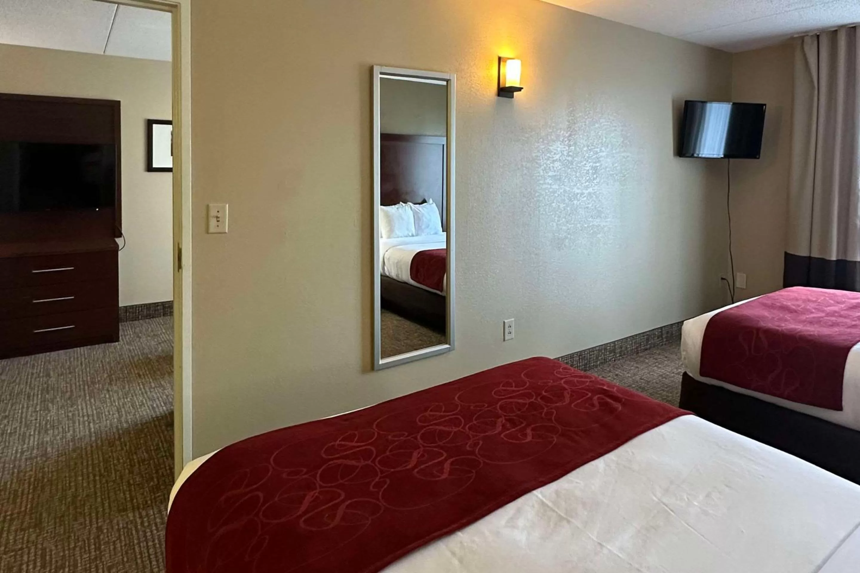 Bedroom, Bed in Charlotte Suites by IHG
