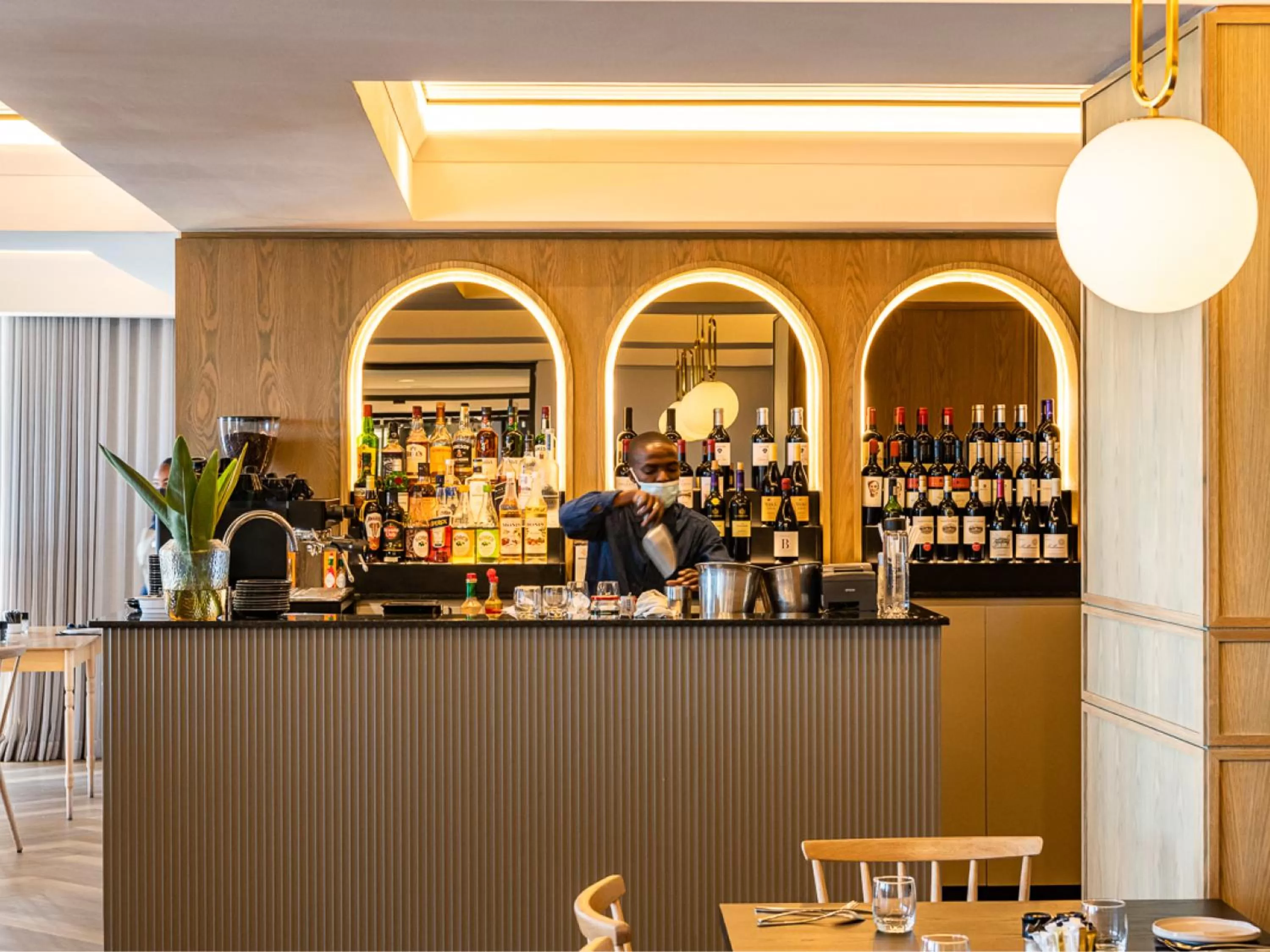 Restaurant/places to eat in The Winchester Hotel by NEWMARK