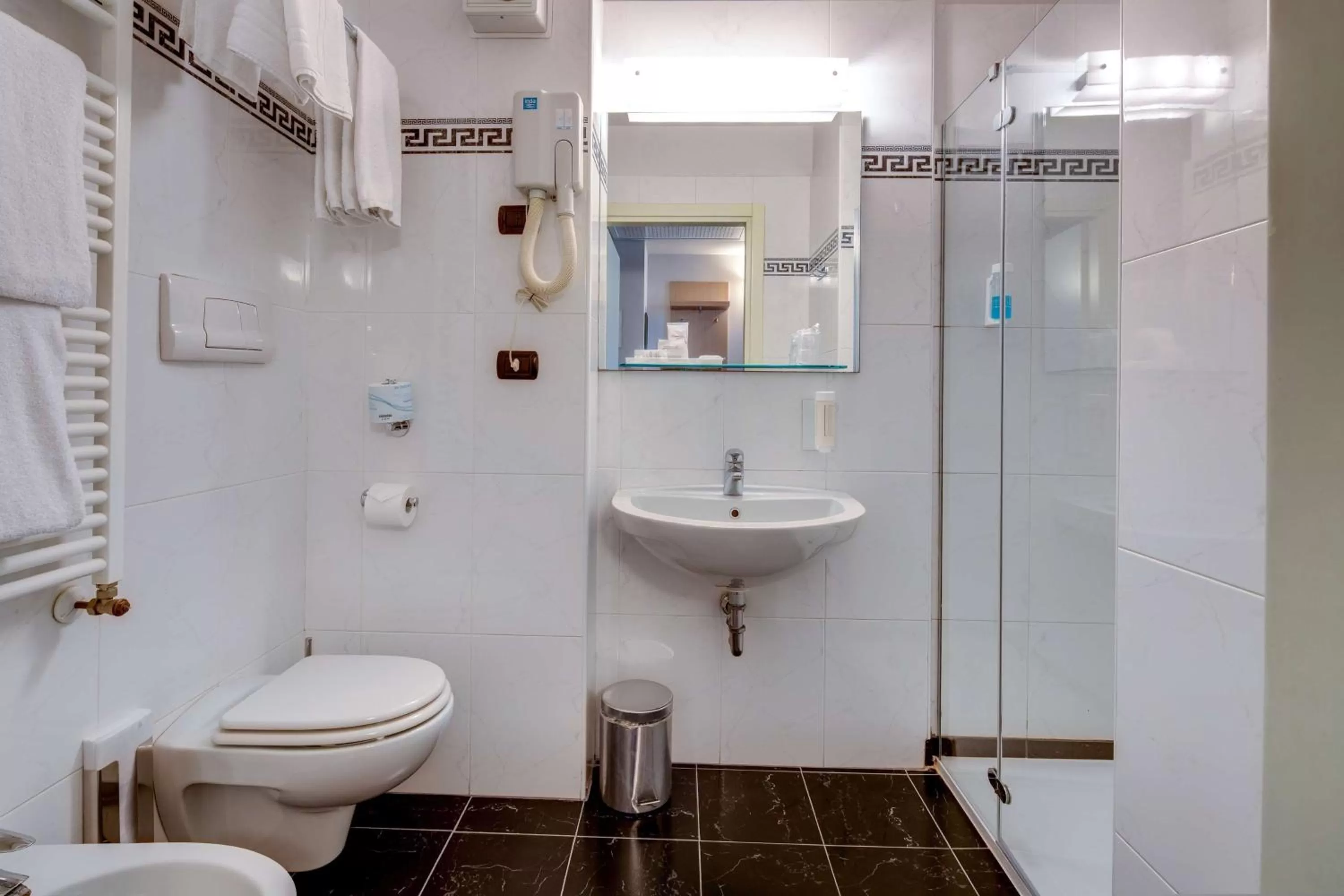 Bathroom in Art & Hotel Aeroporto