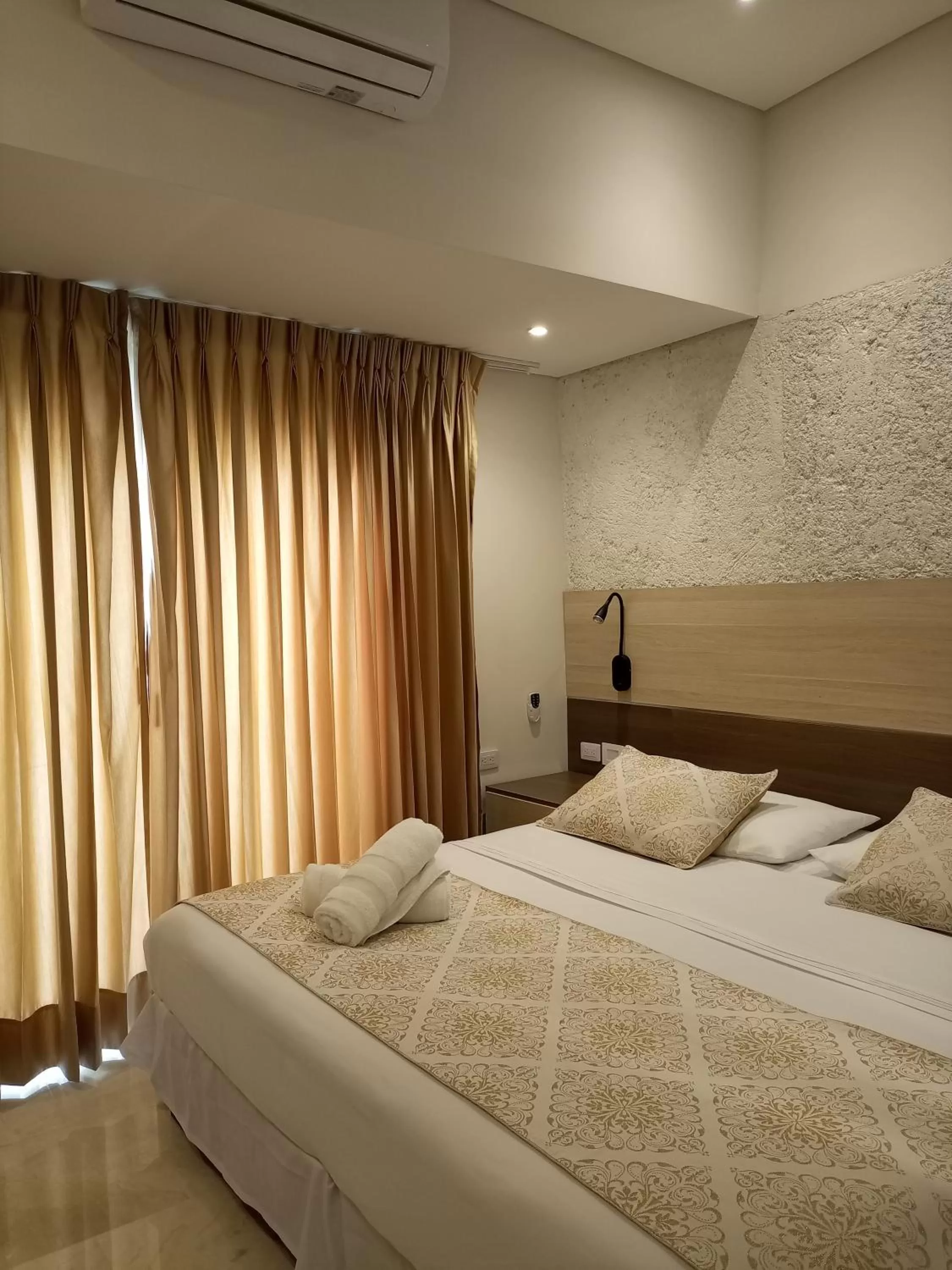 Suite with Balcony in Cartagena Royal Hotel Boutique