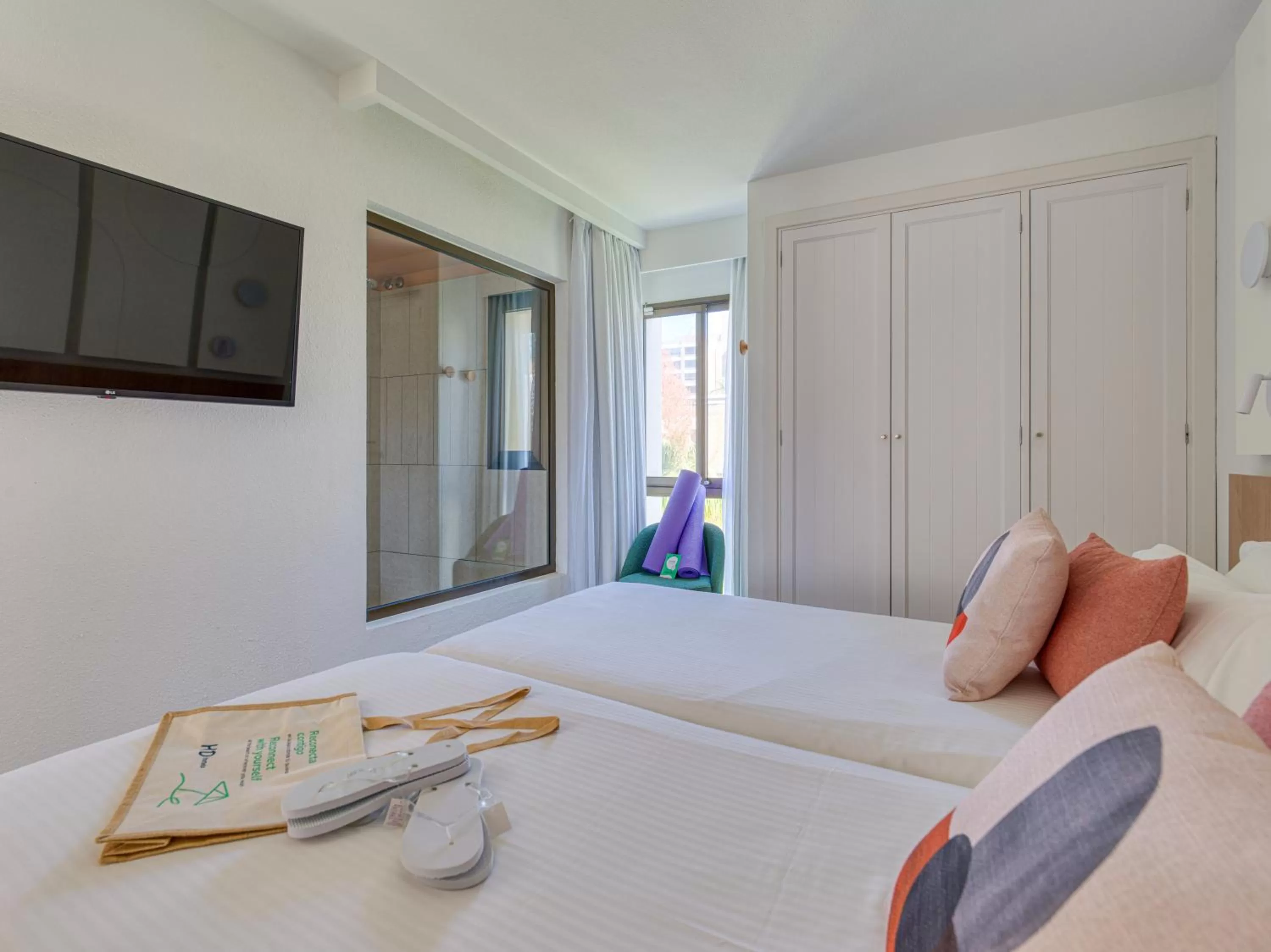 Bed in HD Parque Cristobal Gran Canaria