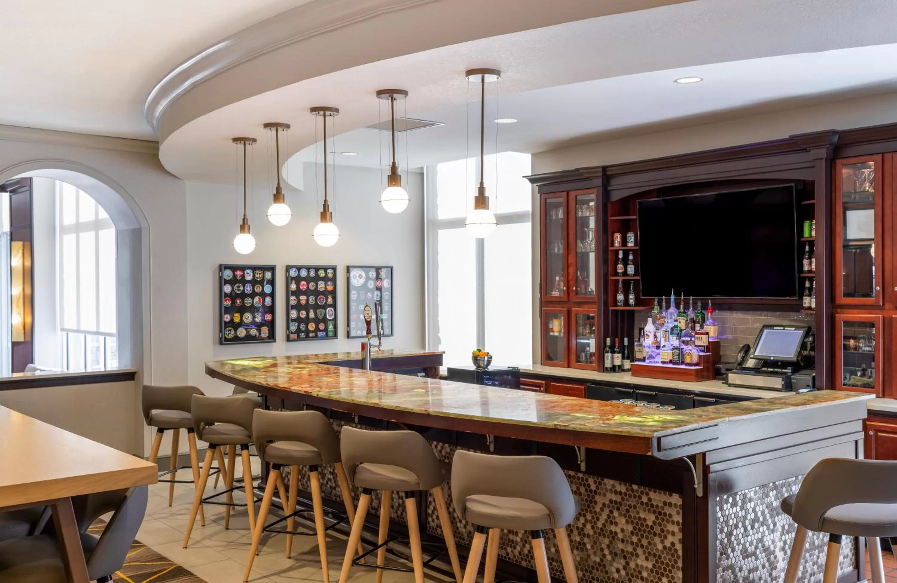 Lounge or bar in Holiday Inn Hotel & Suites - Orange Park - Wells Rd.