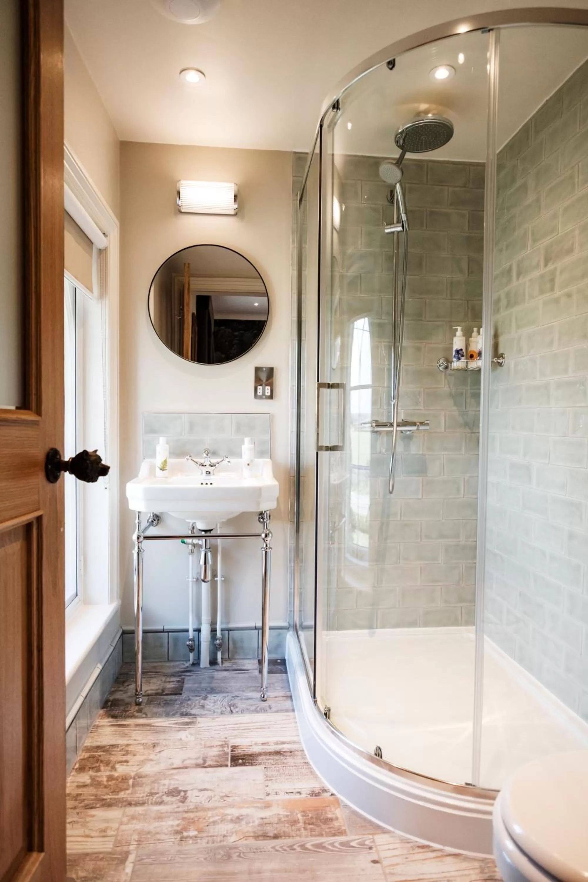 Bathroom in Bear Of Burton