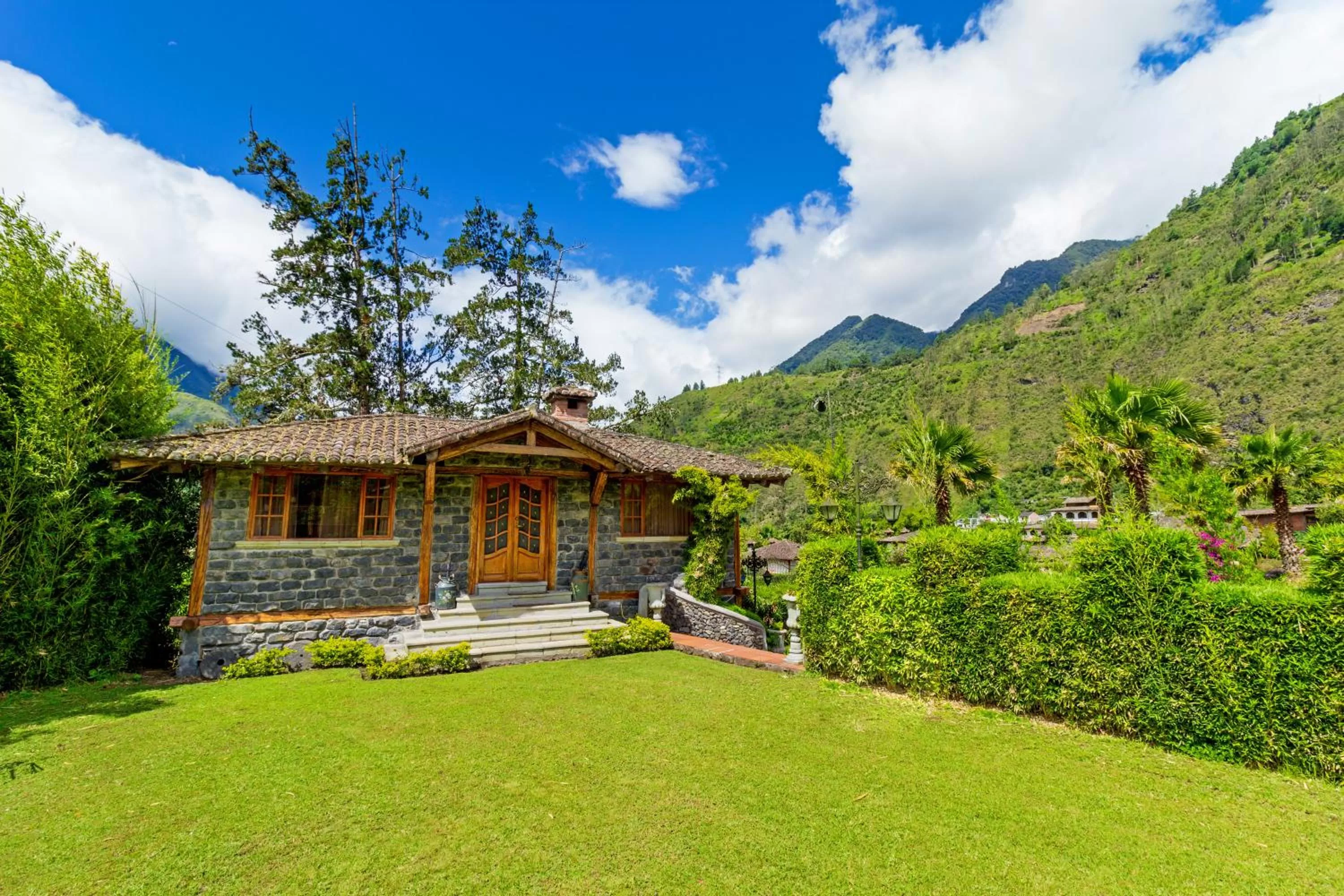 Garden view, Property Building in Samari Spa Resort