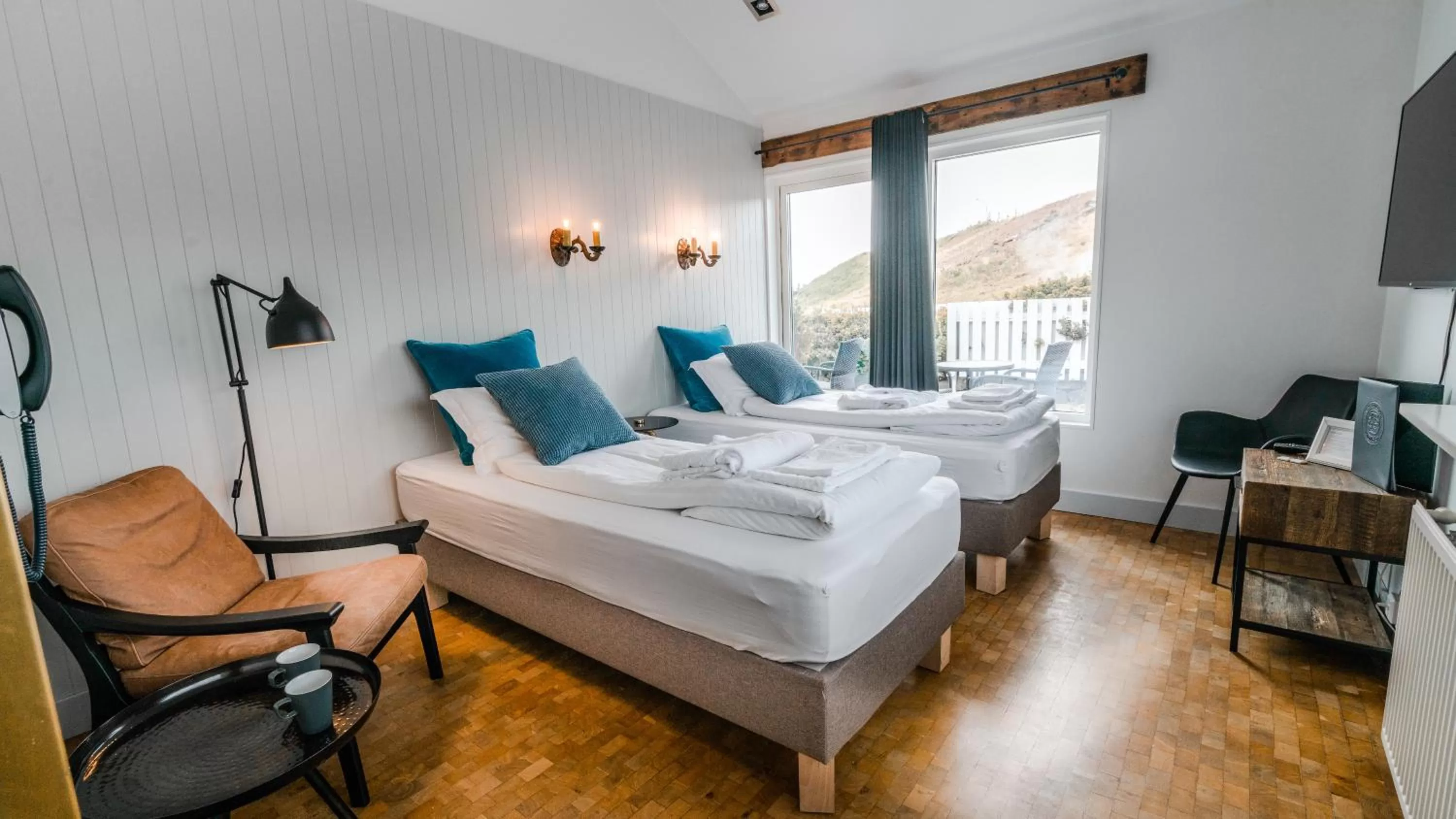 Bed in Frost and Fire Hotel