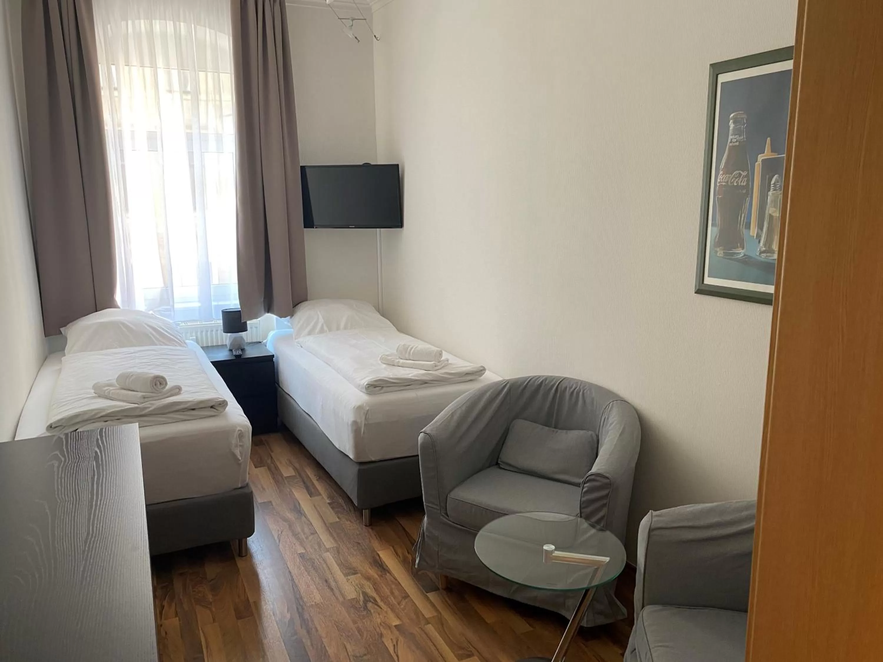 Photo of the whole room, Bed in An der Porzellan-Manufaktur Pension