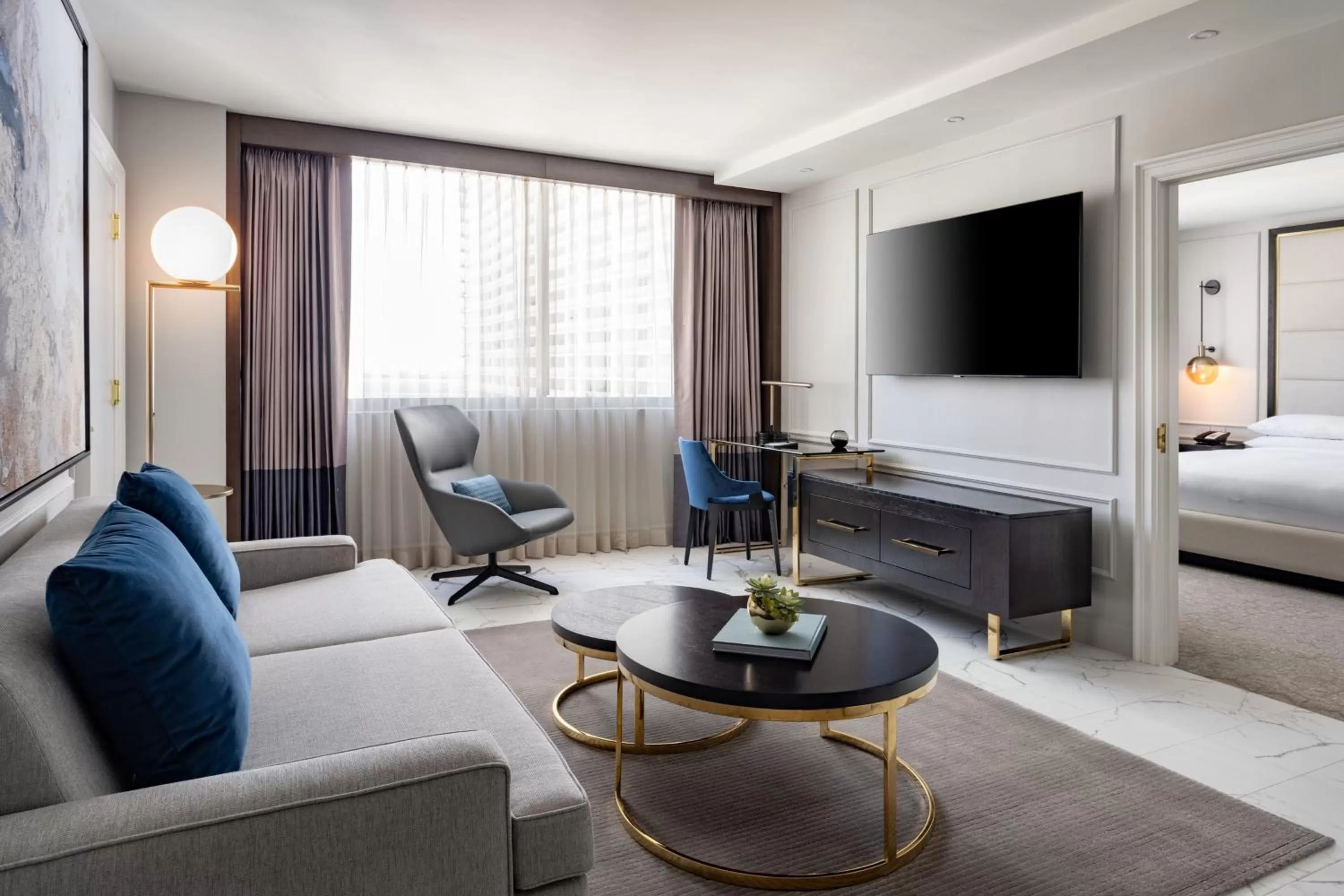 Bedroom, Bed in JW Marriott Miami