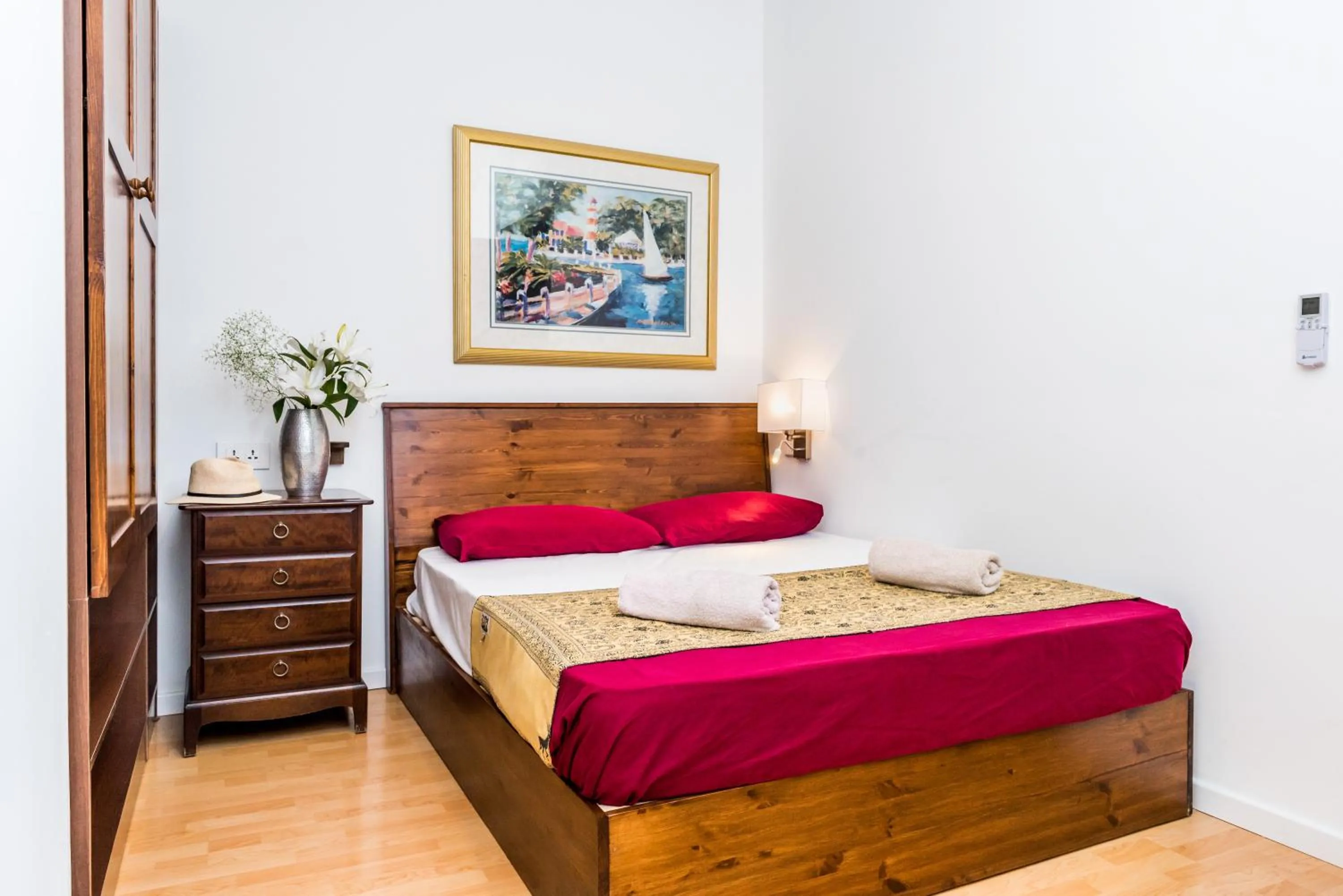 Bed in Marco Polo Party Hostel