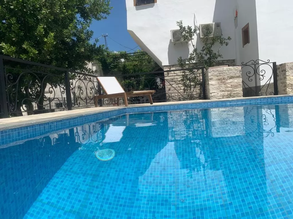 Swimming Pool in Hotel Gjirokastra