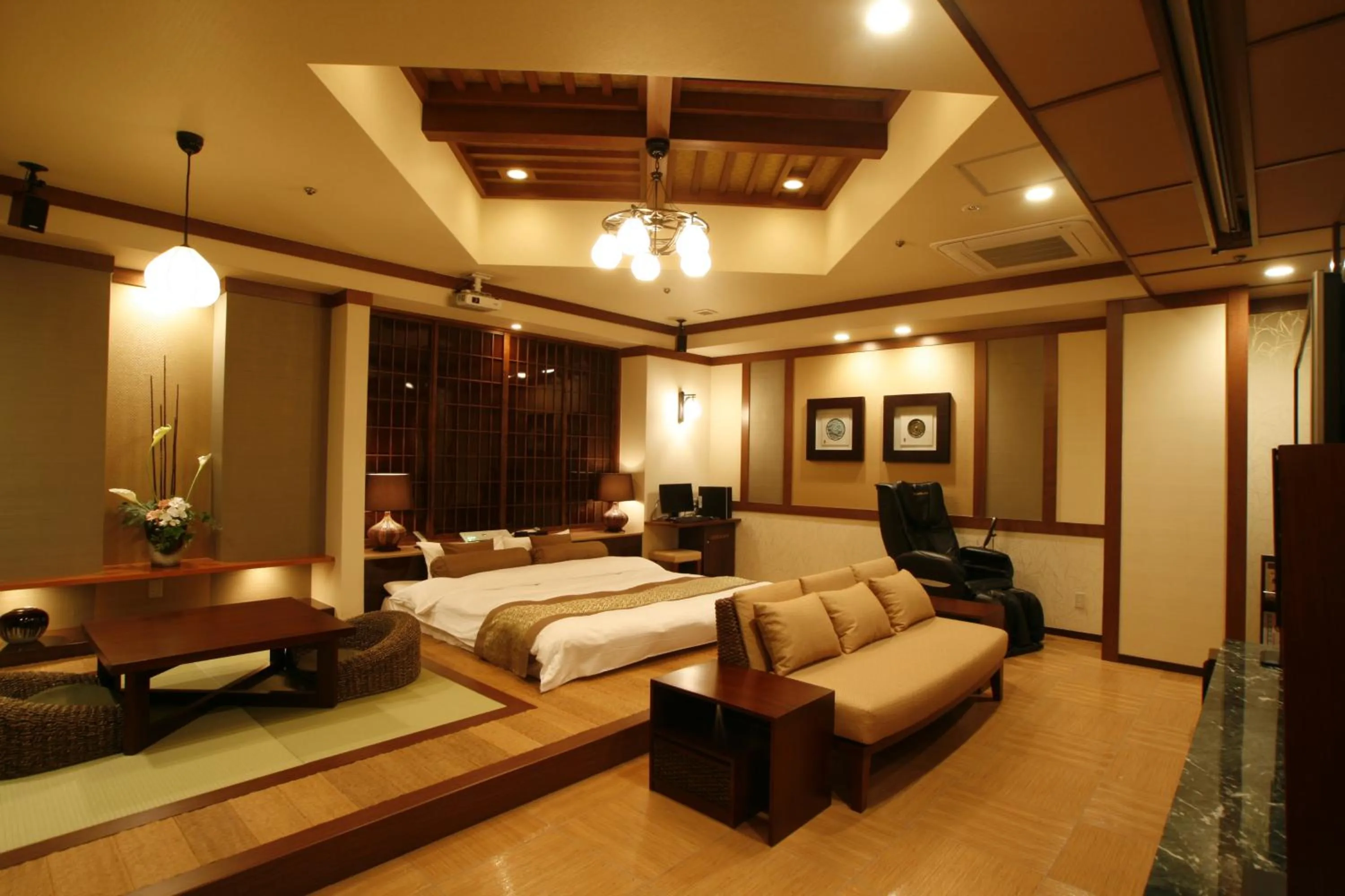 Suite with Tatami Area in Hotel & Spa Lotus (Adult Only)
