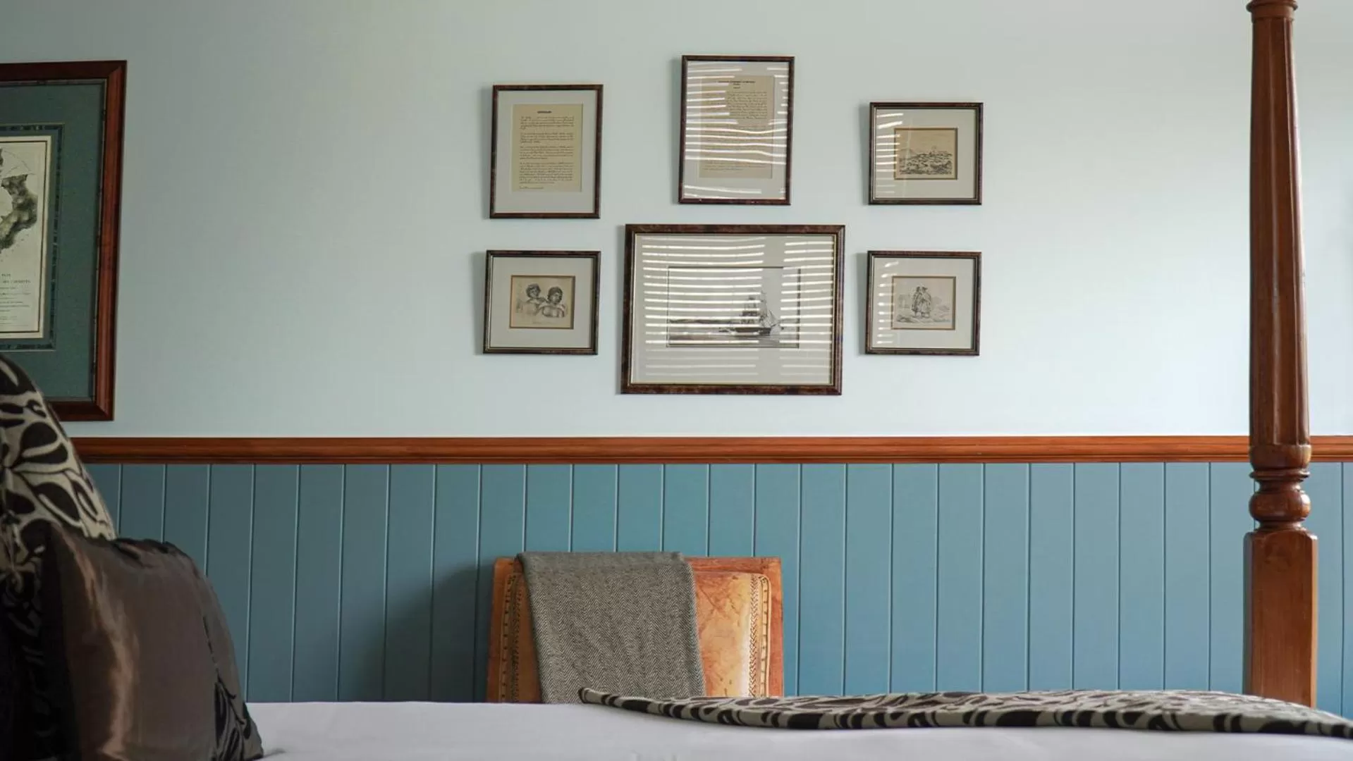 Bedroom, Bed in Hotel D'urville Blenheim
