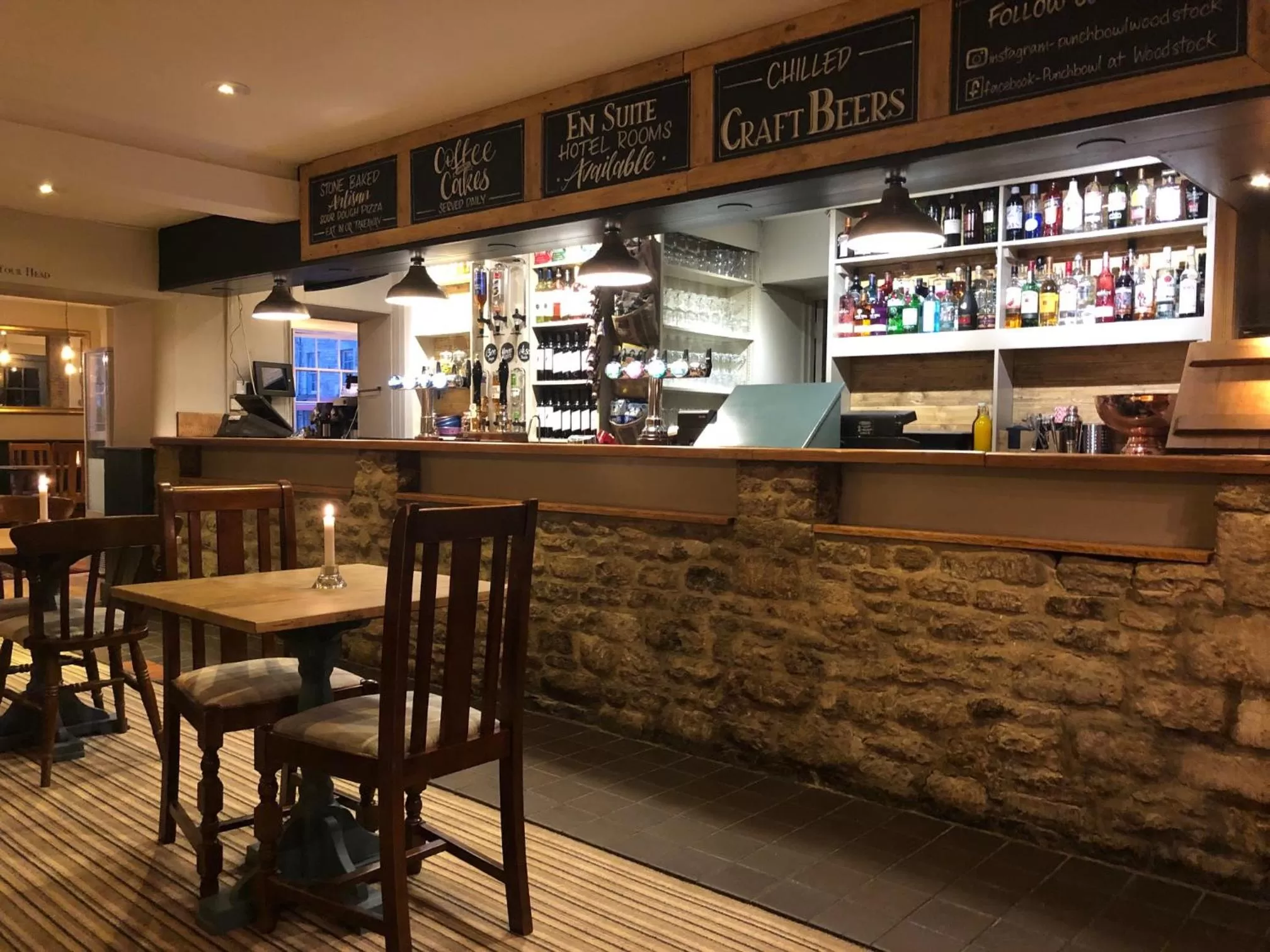 Lounge or bar in The Punchbowl Inn