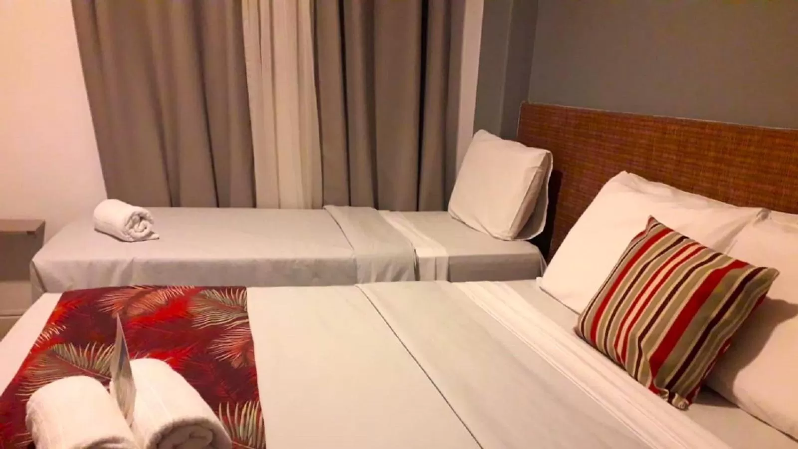 Bed in Costa Maris Beach Hotel Frente Mar