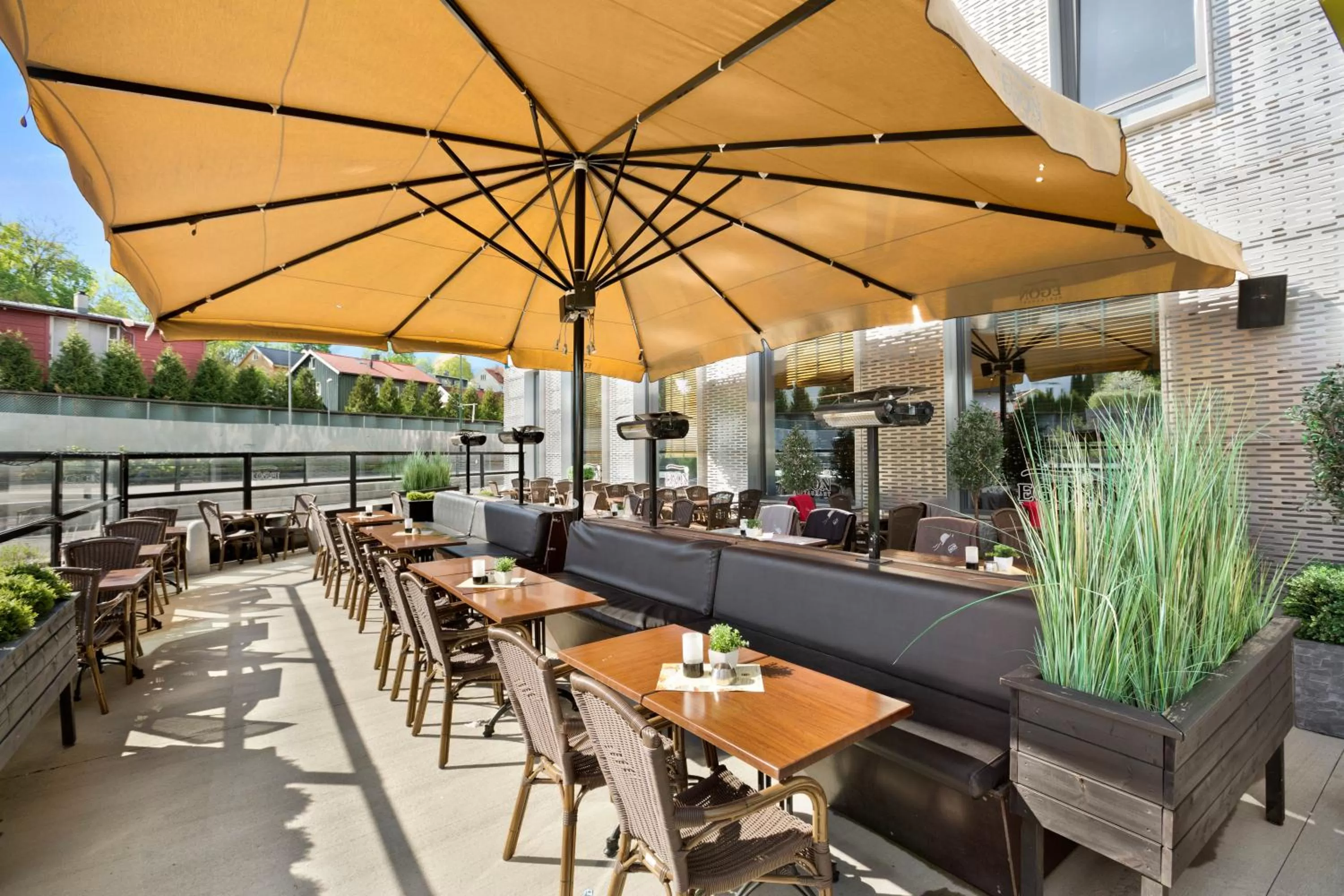 Restaurant/places to eat in Thon Partner Hotel Ullevaal Stadion