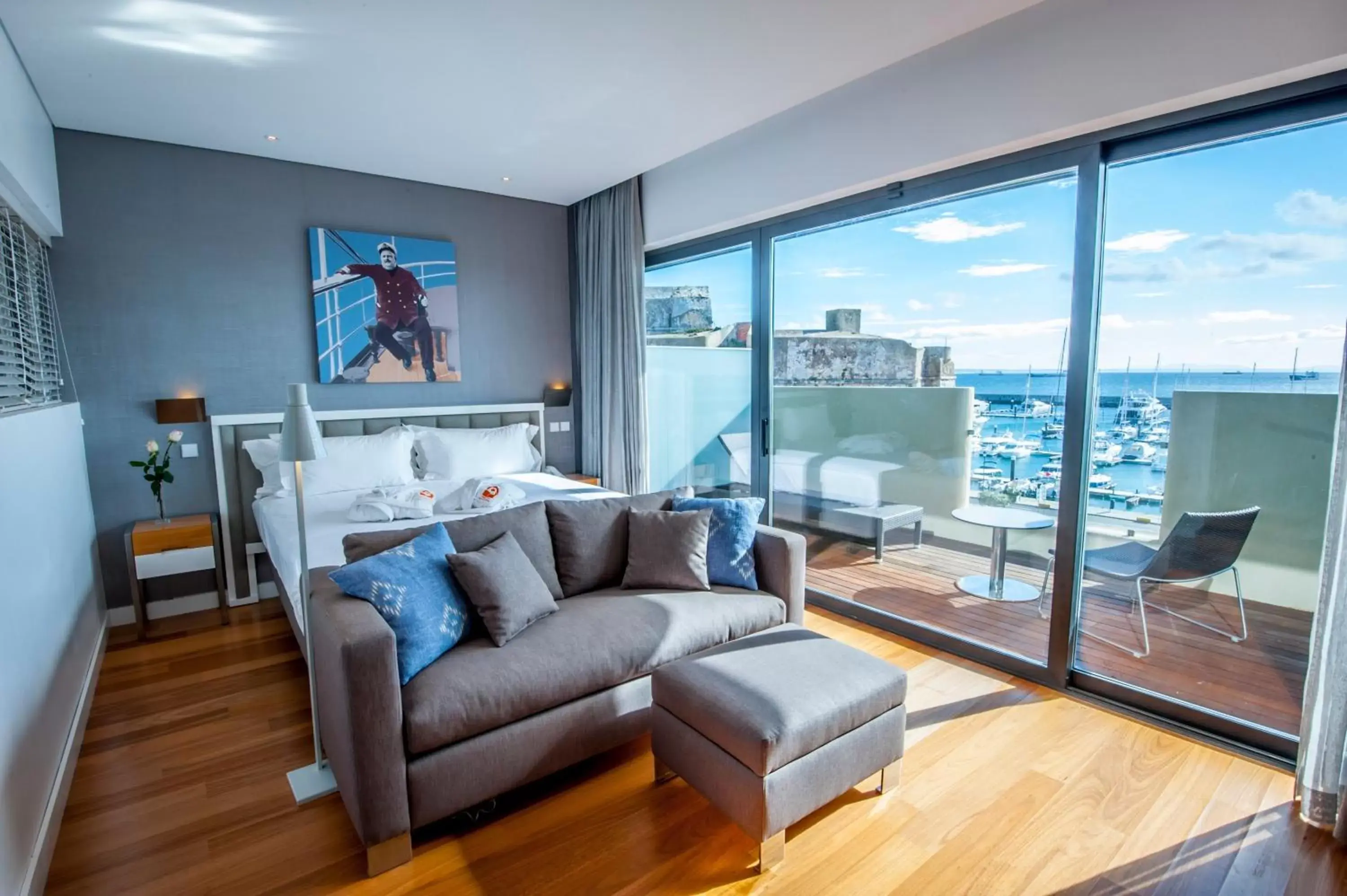 Superior Double Room with Sea View in Pestana Cidadela Cascais - Pousada & Art District Superior Double Room with Sea View in Pestana Cidadela Cascais - Pousada & Art District