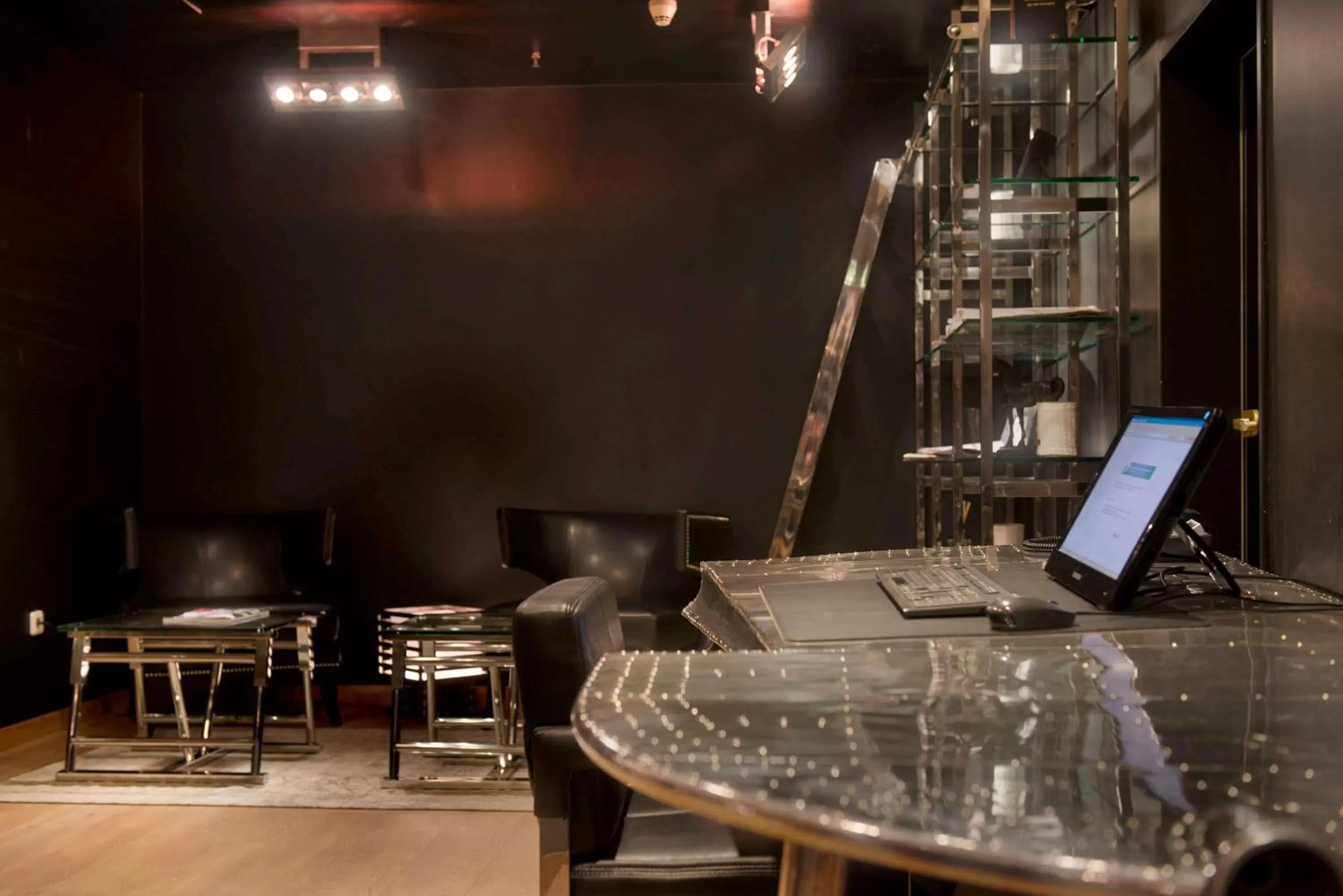 On site in Wyndham Hannover Atrium