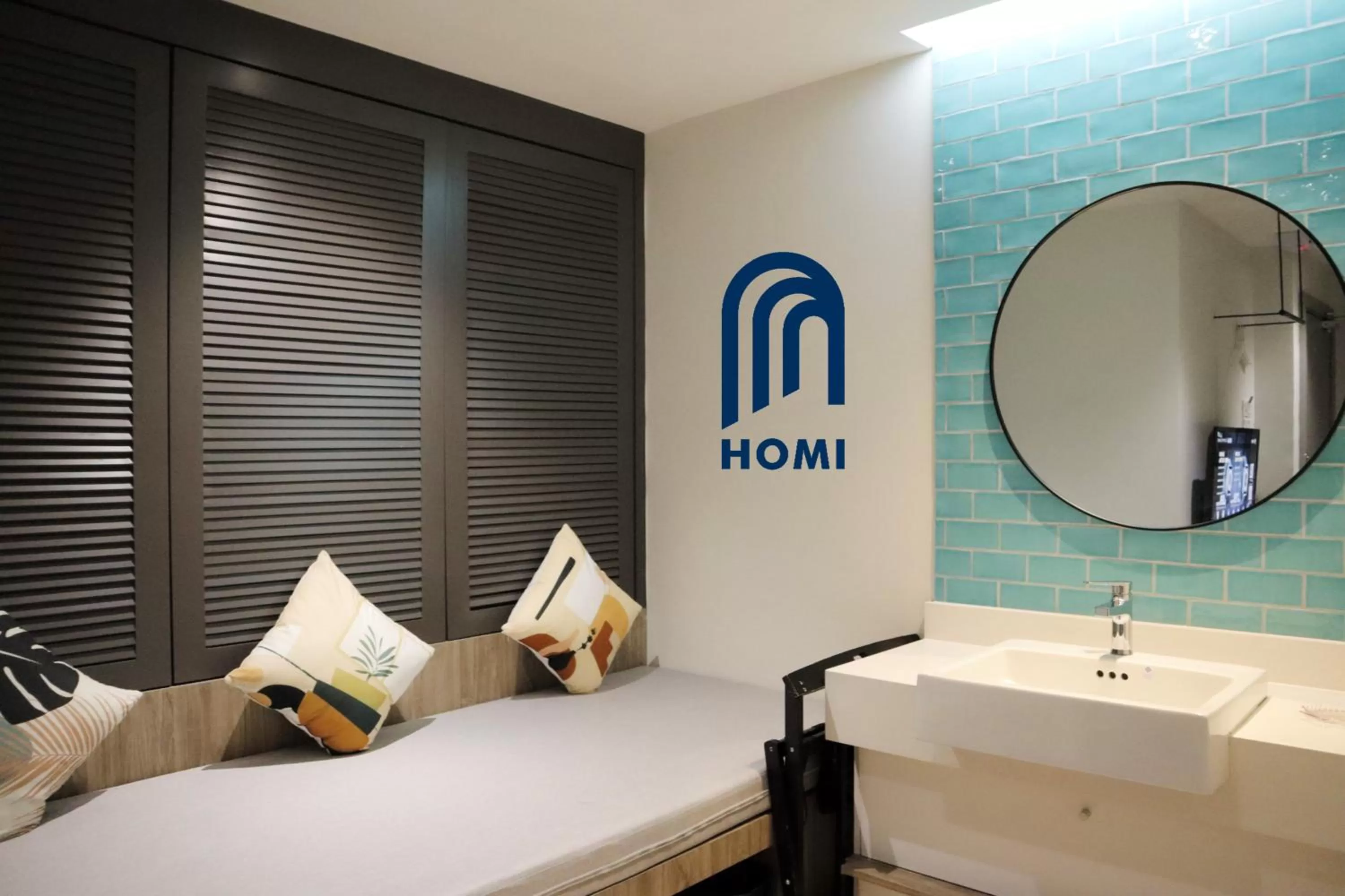 Photo of the whole room, Bed in Homi Breeze at Sutera Avenue 和逸微风