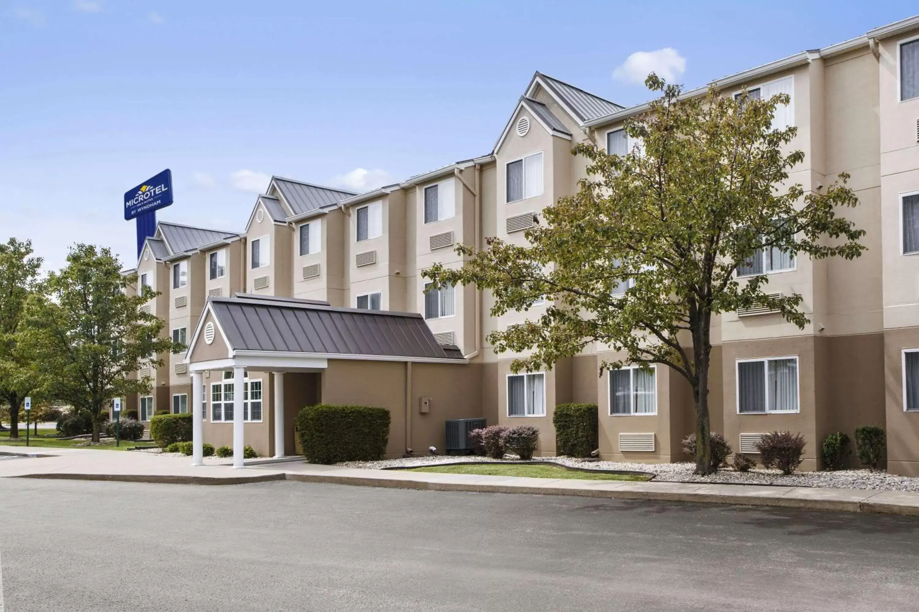 Microtel Inn By Wyndham Louisville East Microtel Inn By Wyndham Louisville East