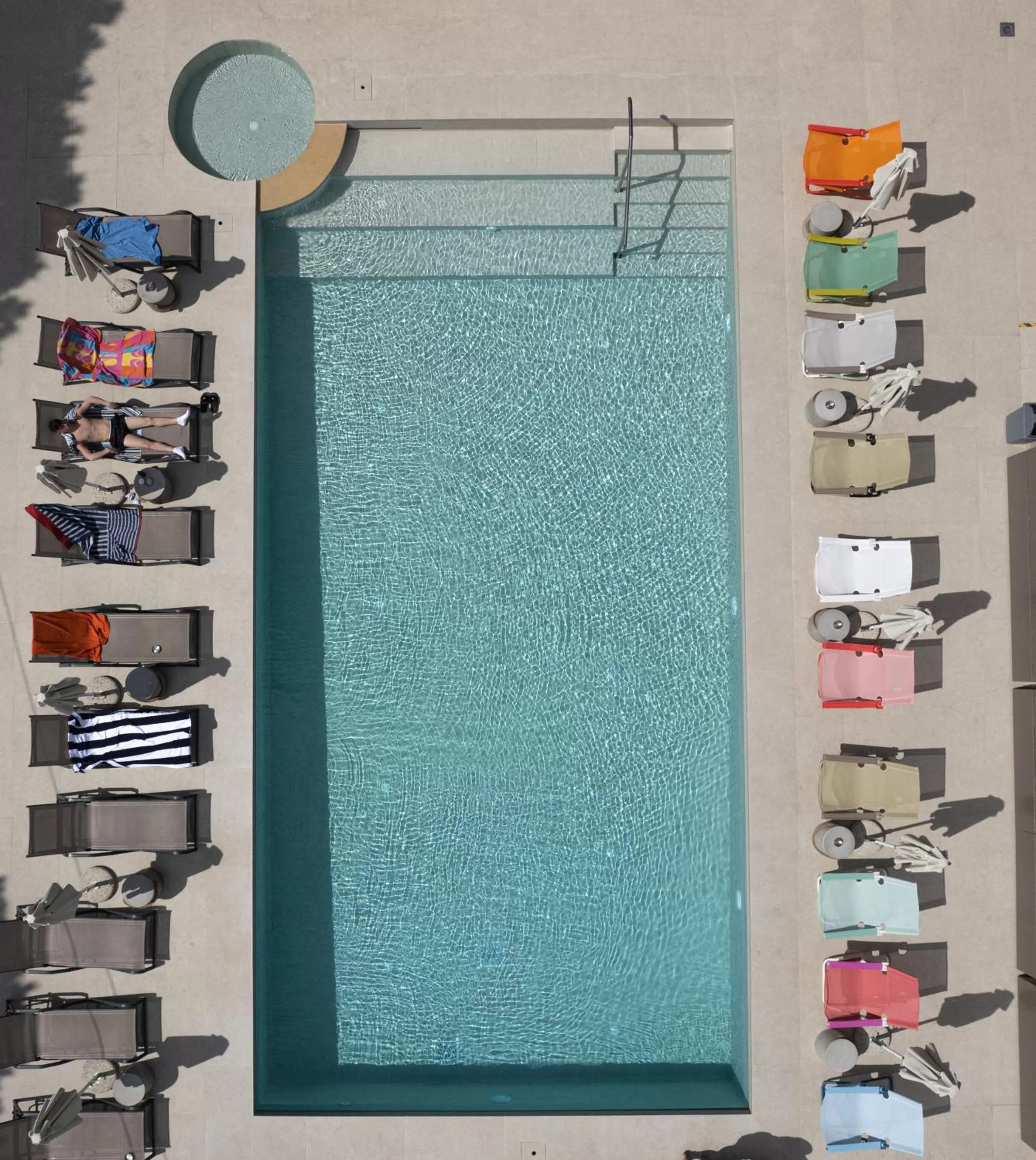 Swimming pool in Canadian Hotel