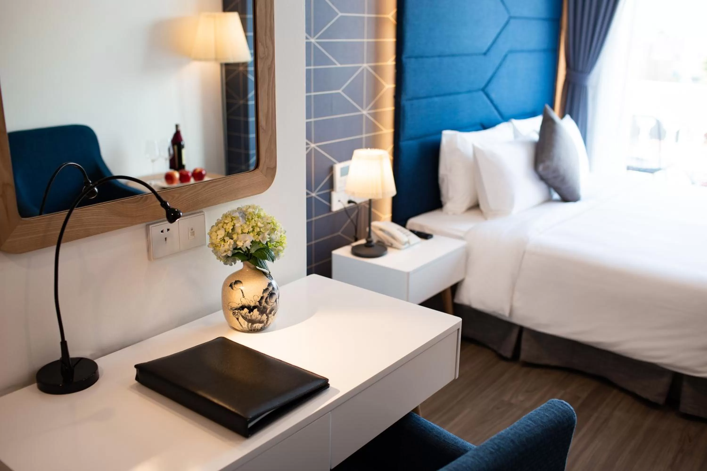 Bed in May De Ville Legend Hotel & Spa