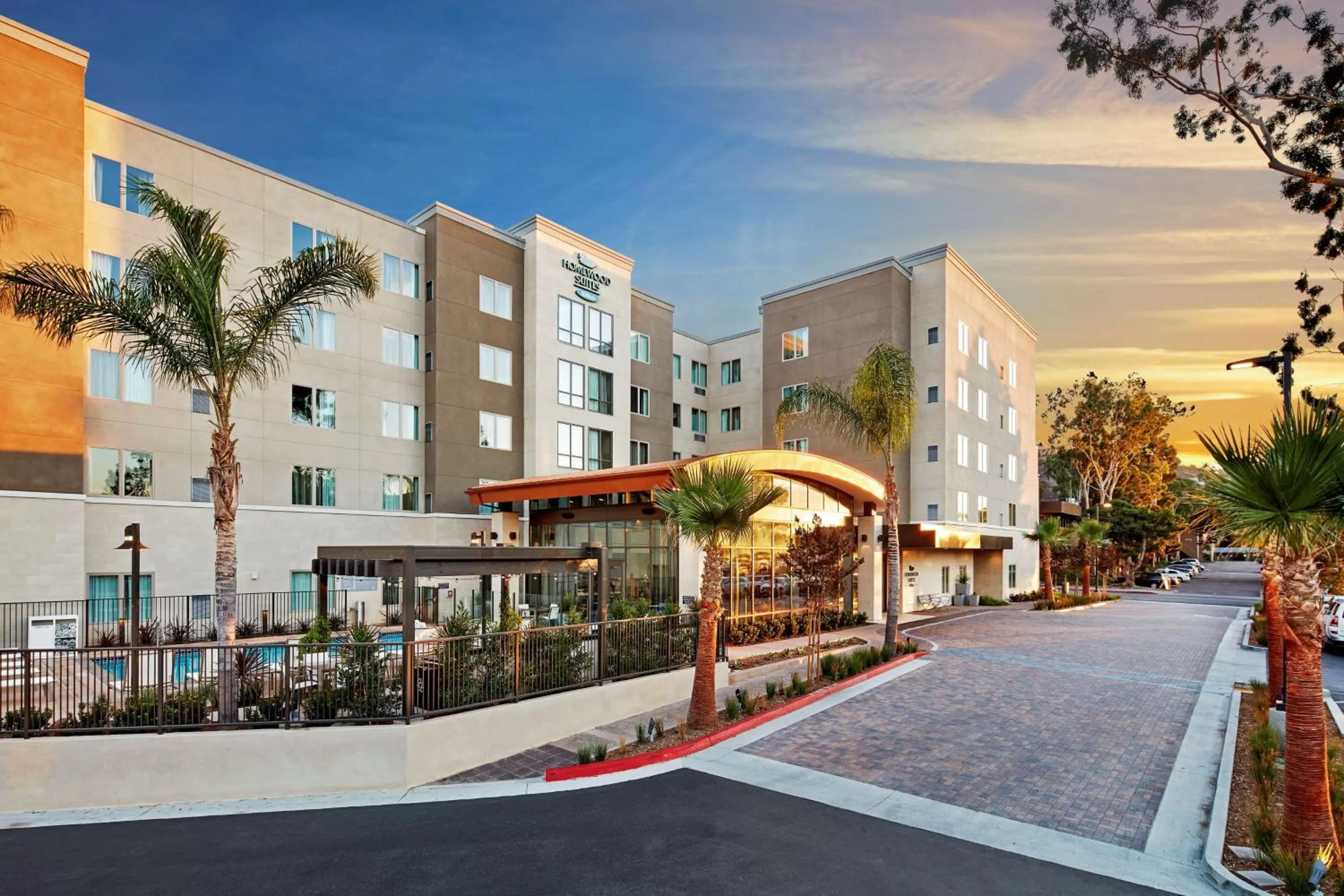 Property building in Homewood Suites by Hilton San Diego Mission Valley/Zoo