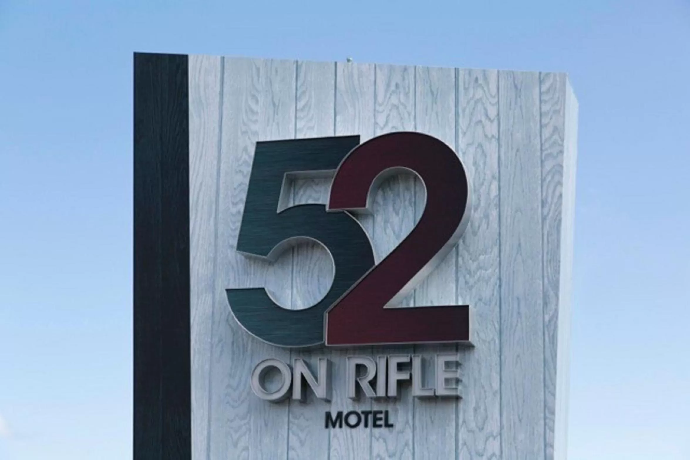 Decorative detail in 52 on Rifle Motel