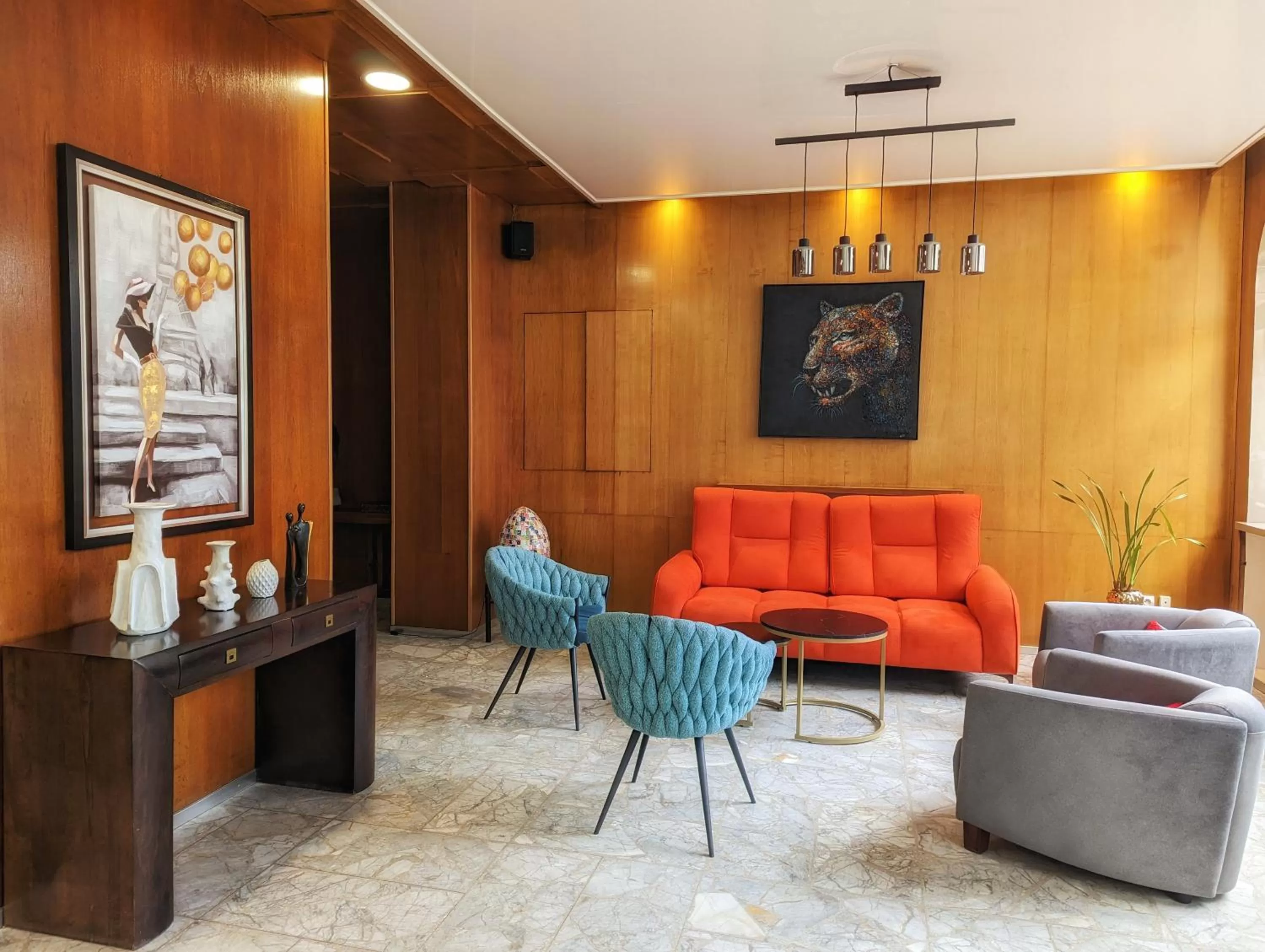 Property building in Hotel Cecil Metz Gare