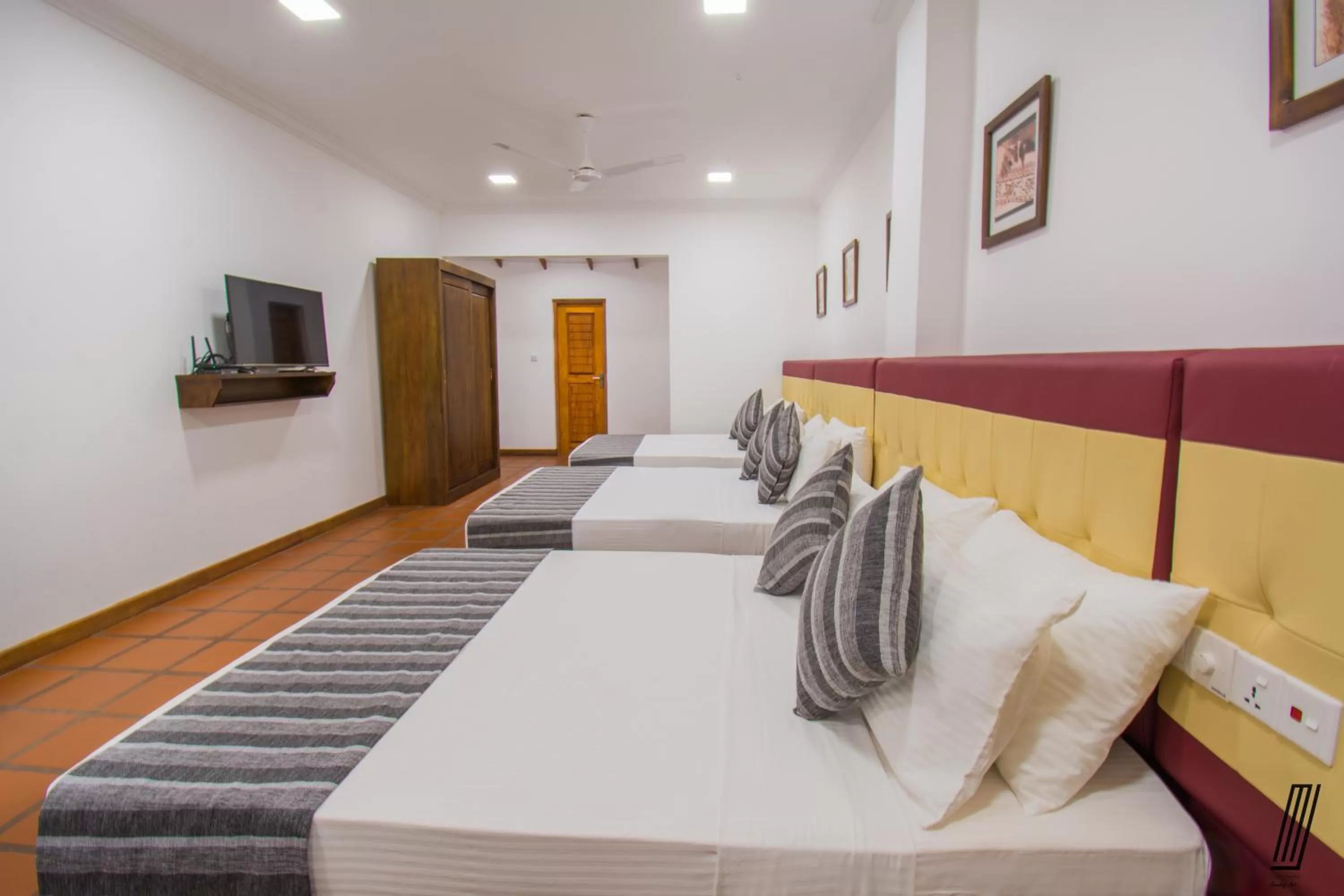 Photo of the whole room, Bed in Oreeka - Katunayake Airport Transit Hotels