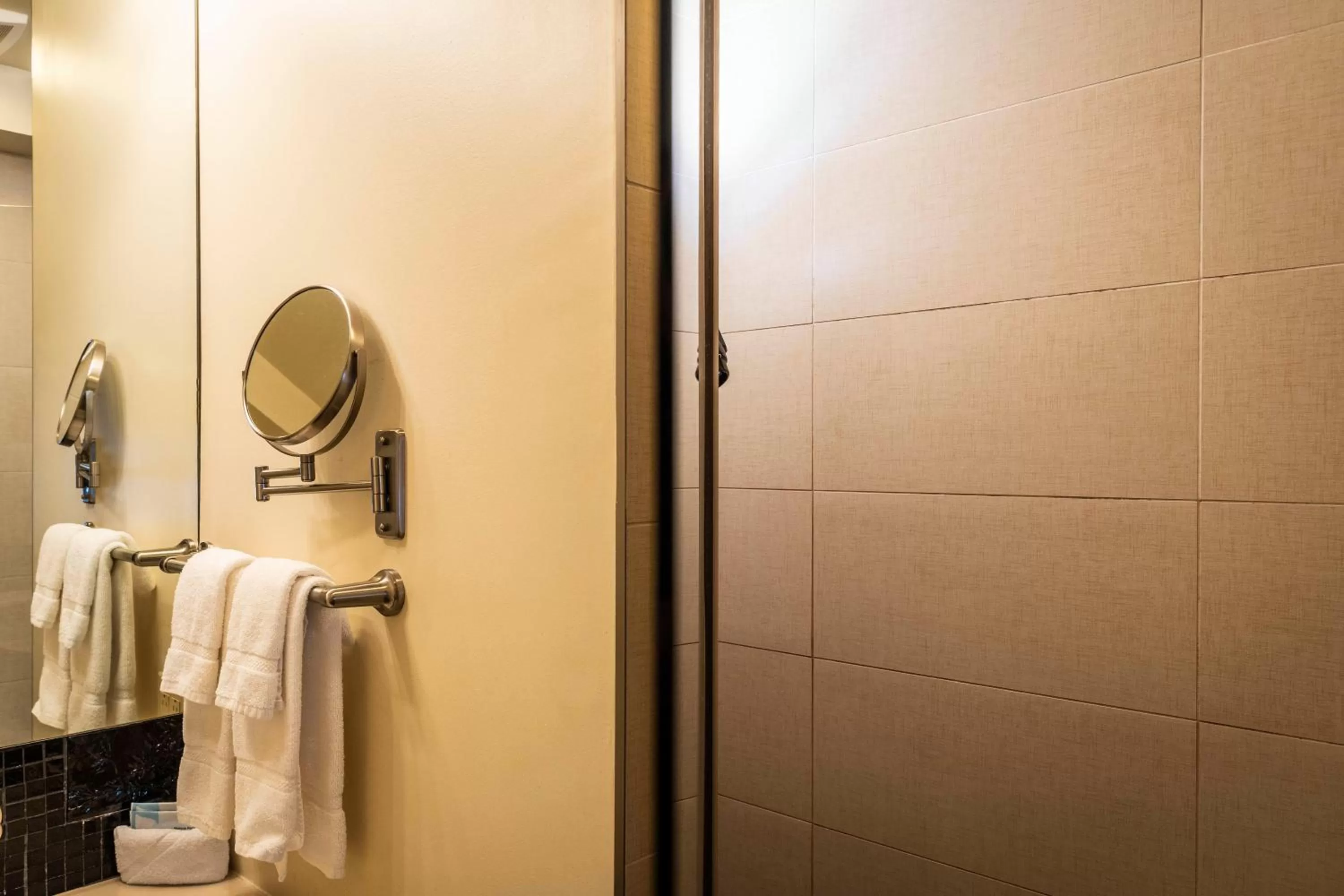 Bathroom in Hotel Broad Ripple