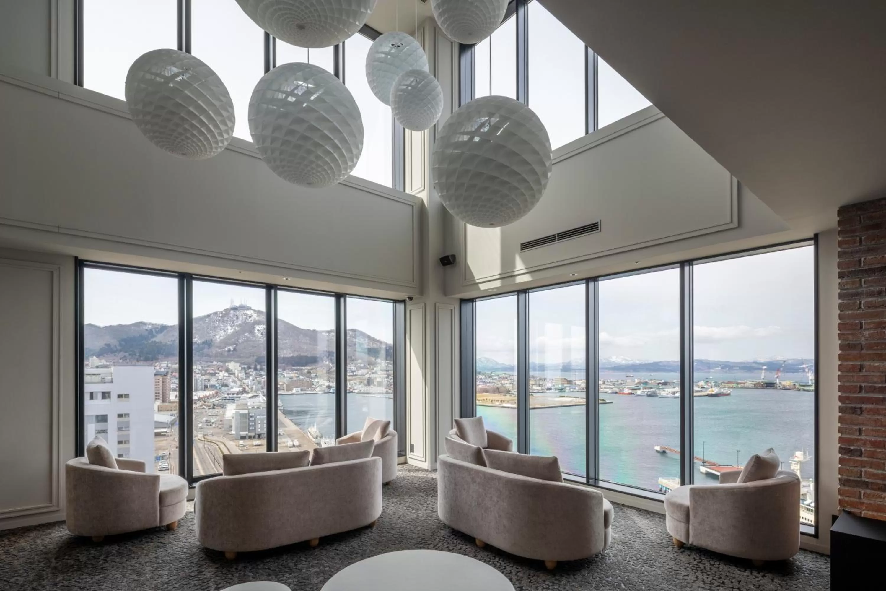 Communal lounge/ TV room in Tokyu Stay Hakodate Asaichi Akarinoyu