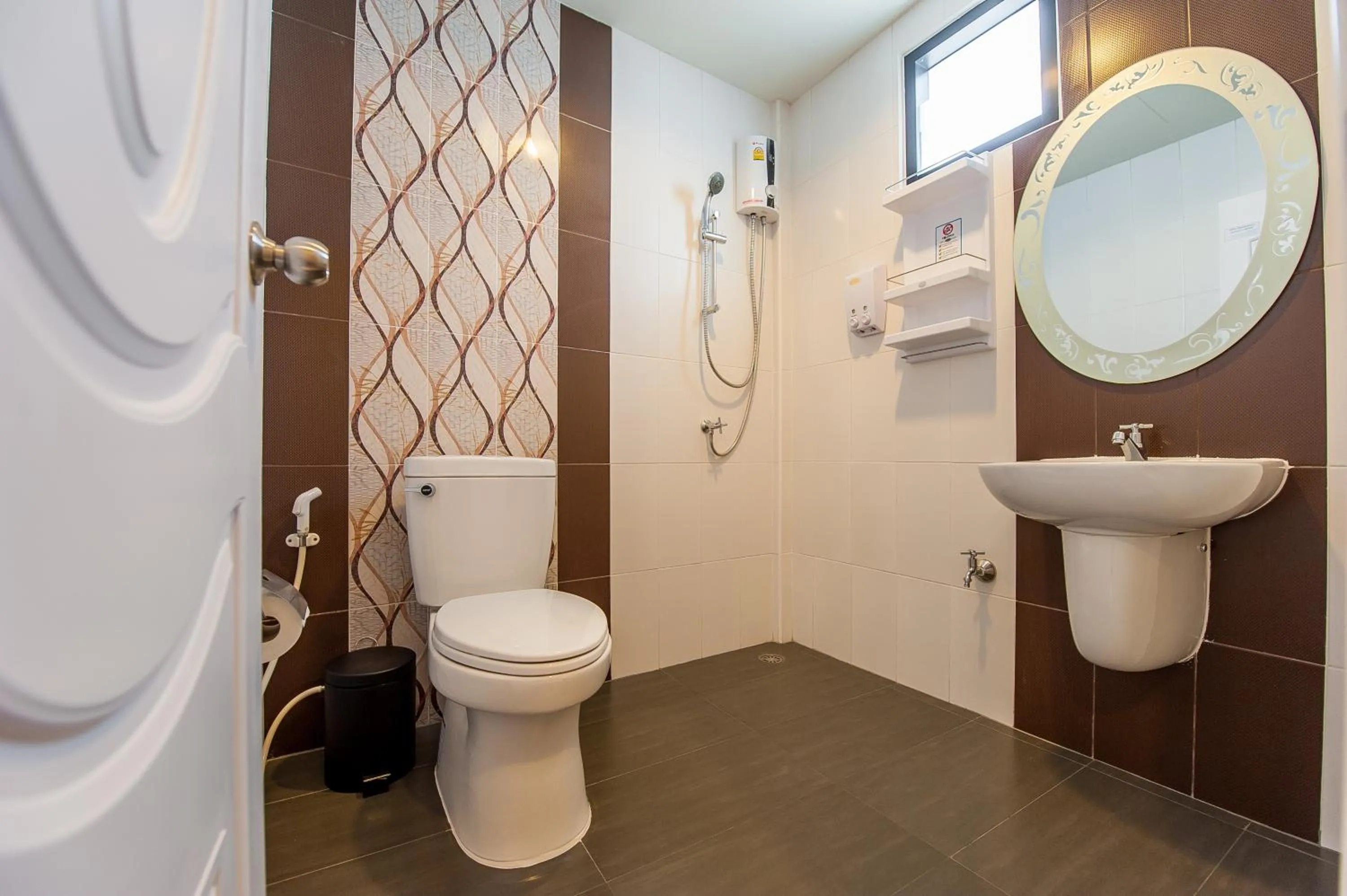 Bathroom in Full House